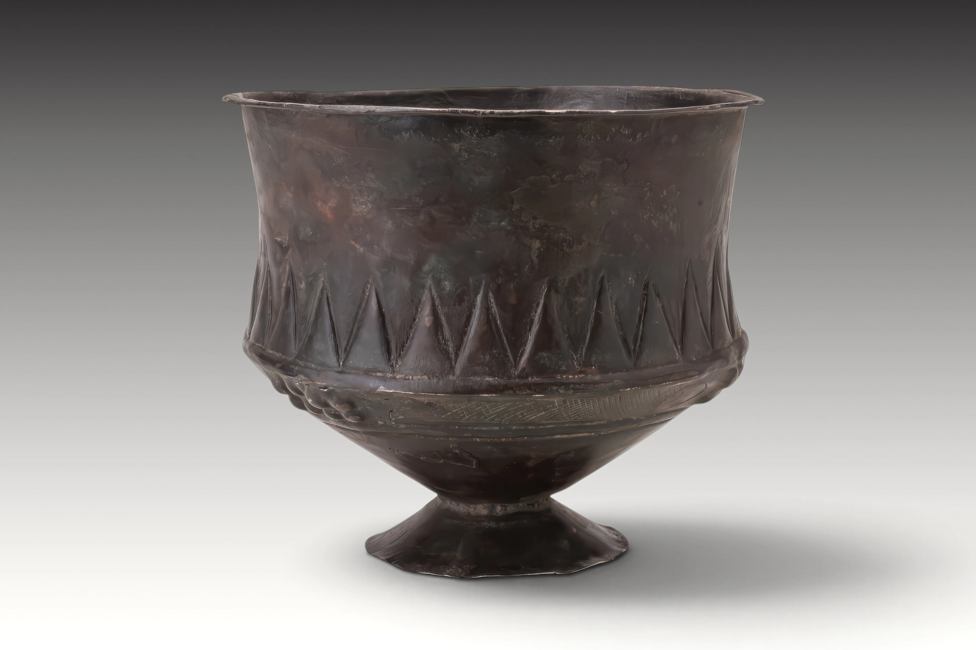 URARTIAN SILVER CUP WITH BAND OF TRIANGLES