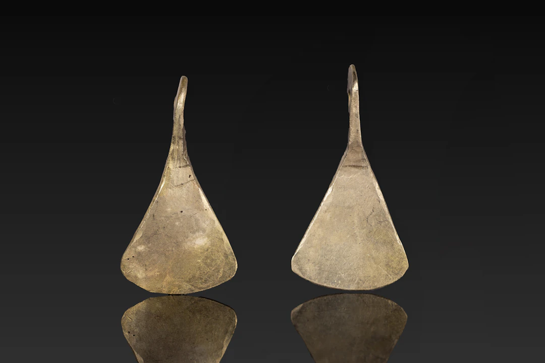 PAIR OF VIKING GOLD AXE PENDANTS