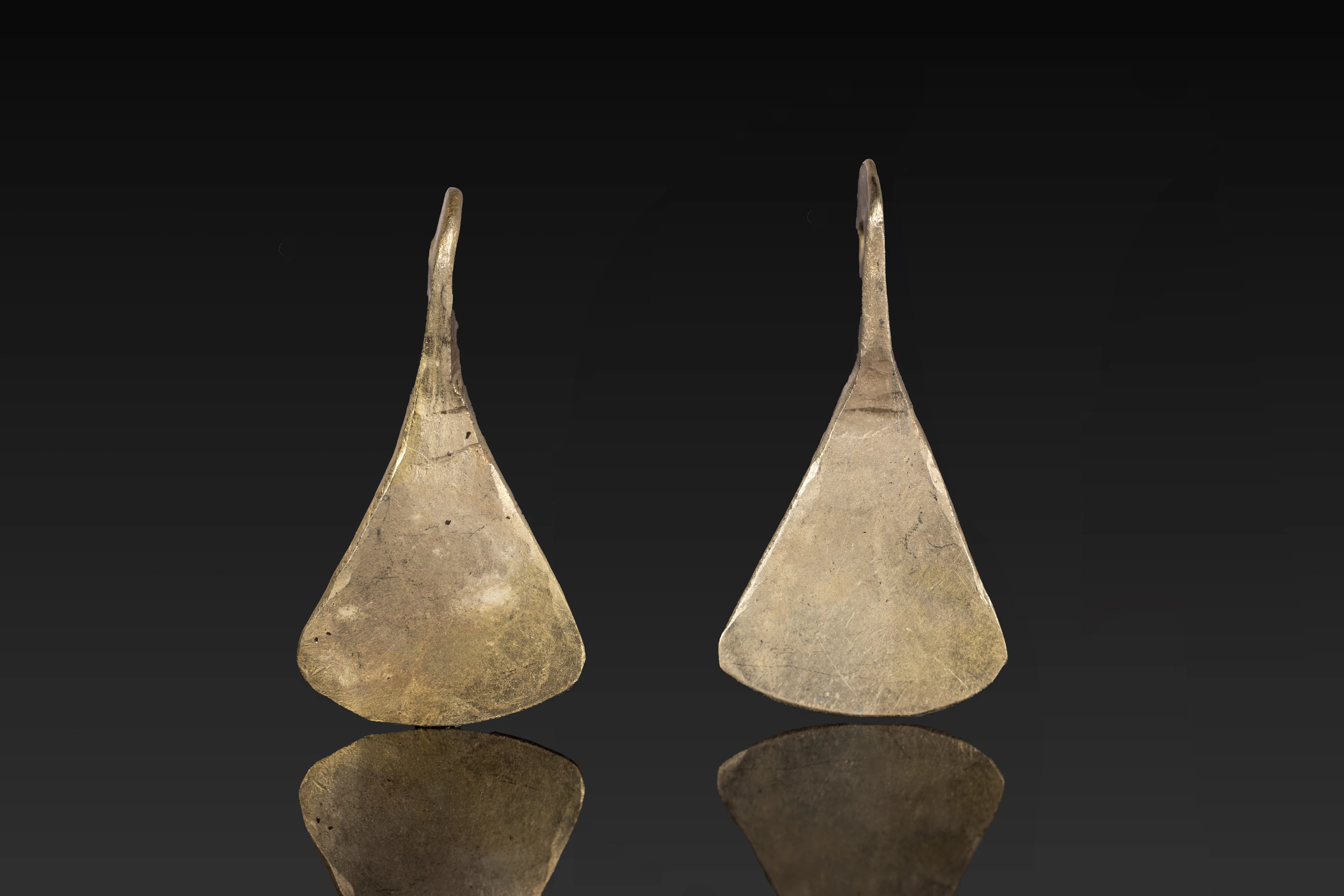 PAIR OF VIKING GOLD AXE PENDANTS