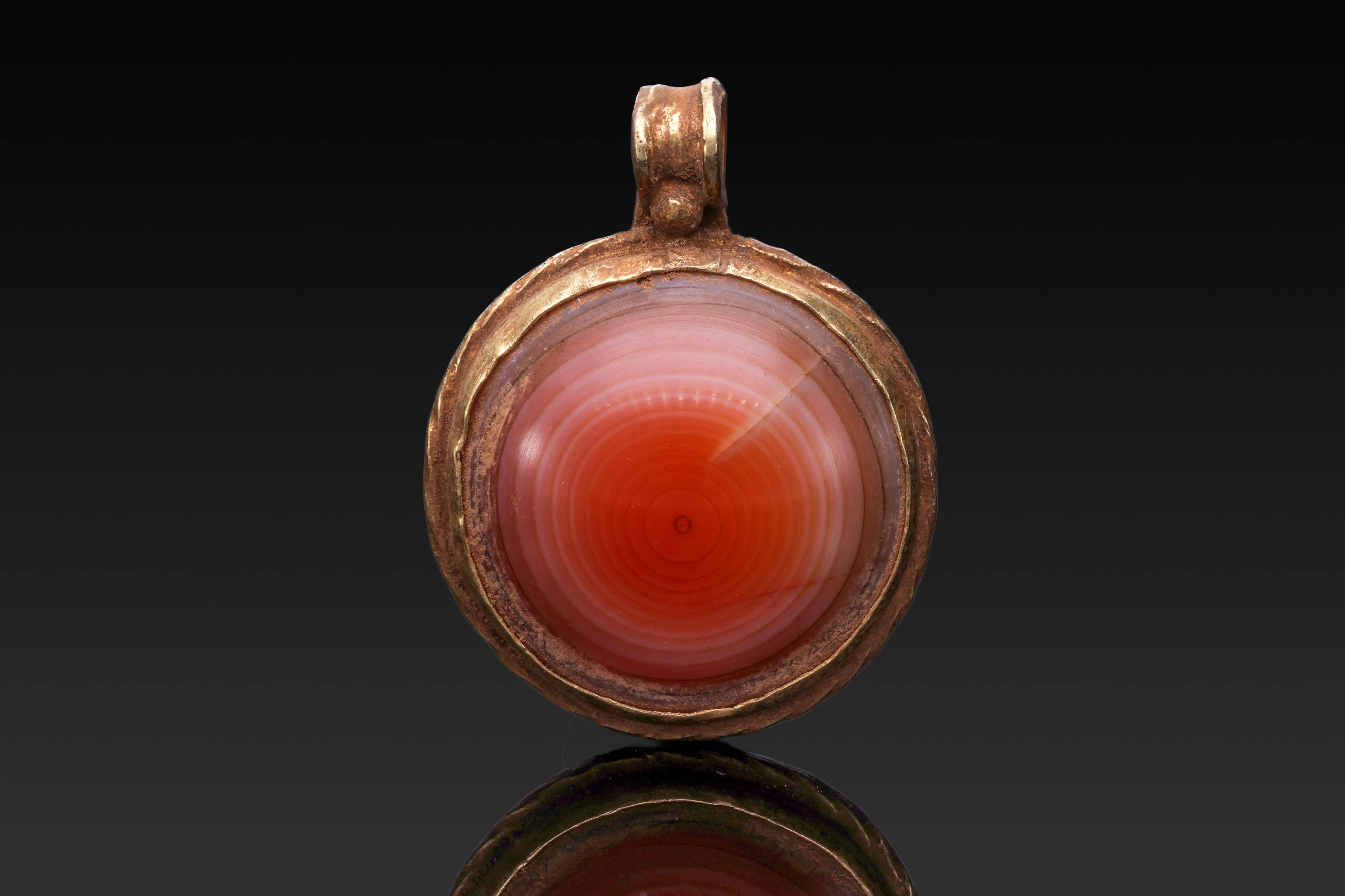 STUNNING ROMAN GOLD PENDANT WITH EYE AGATE CABOCHON