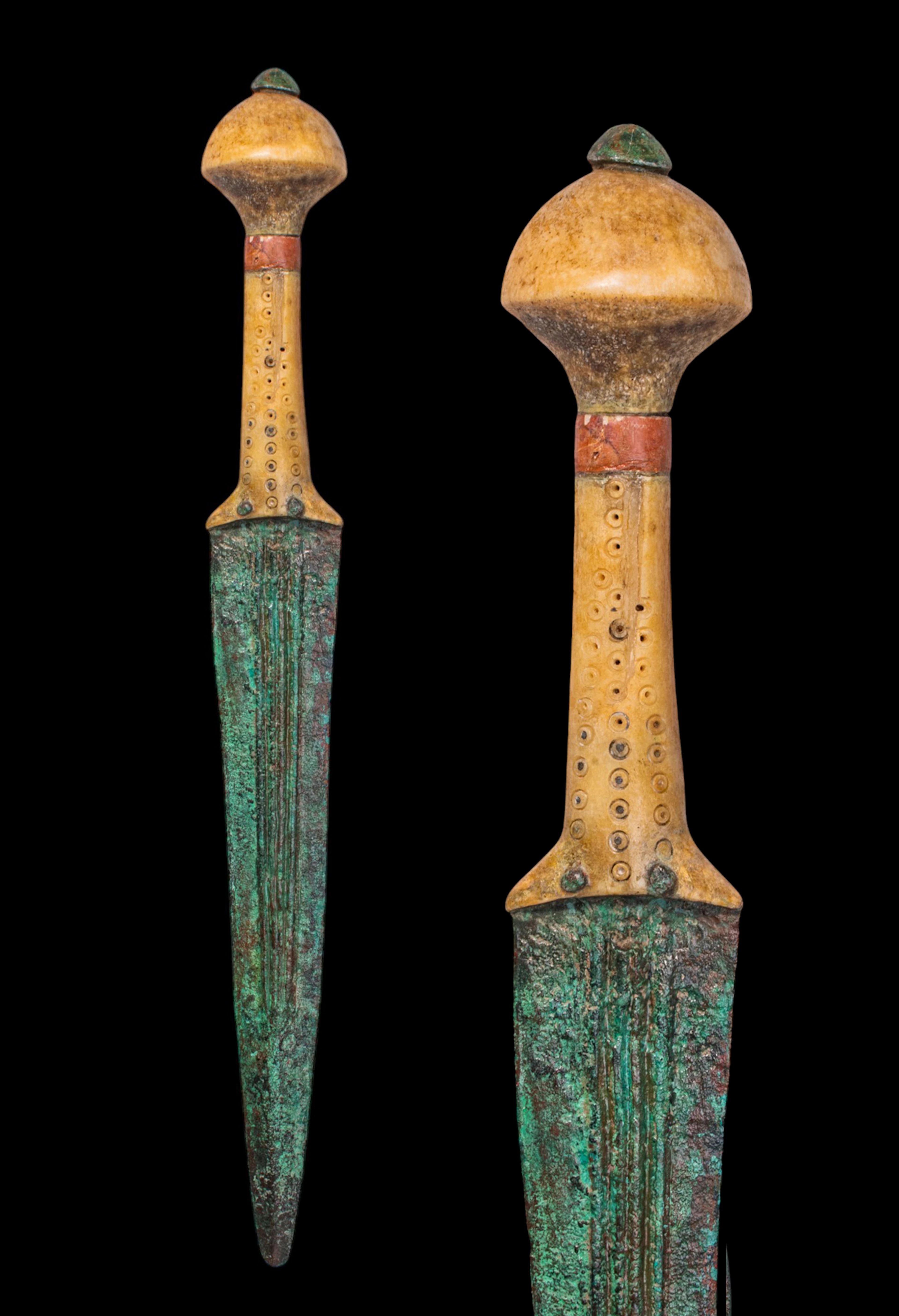 BRONZE AGE / EARLY GREEK PERIOD BRONZE DAGGER WITH DECORATED BONE HANDLE