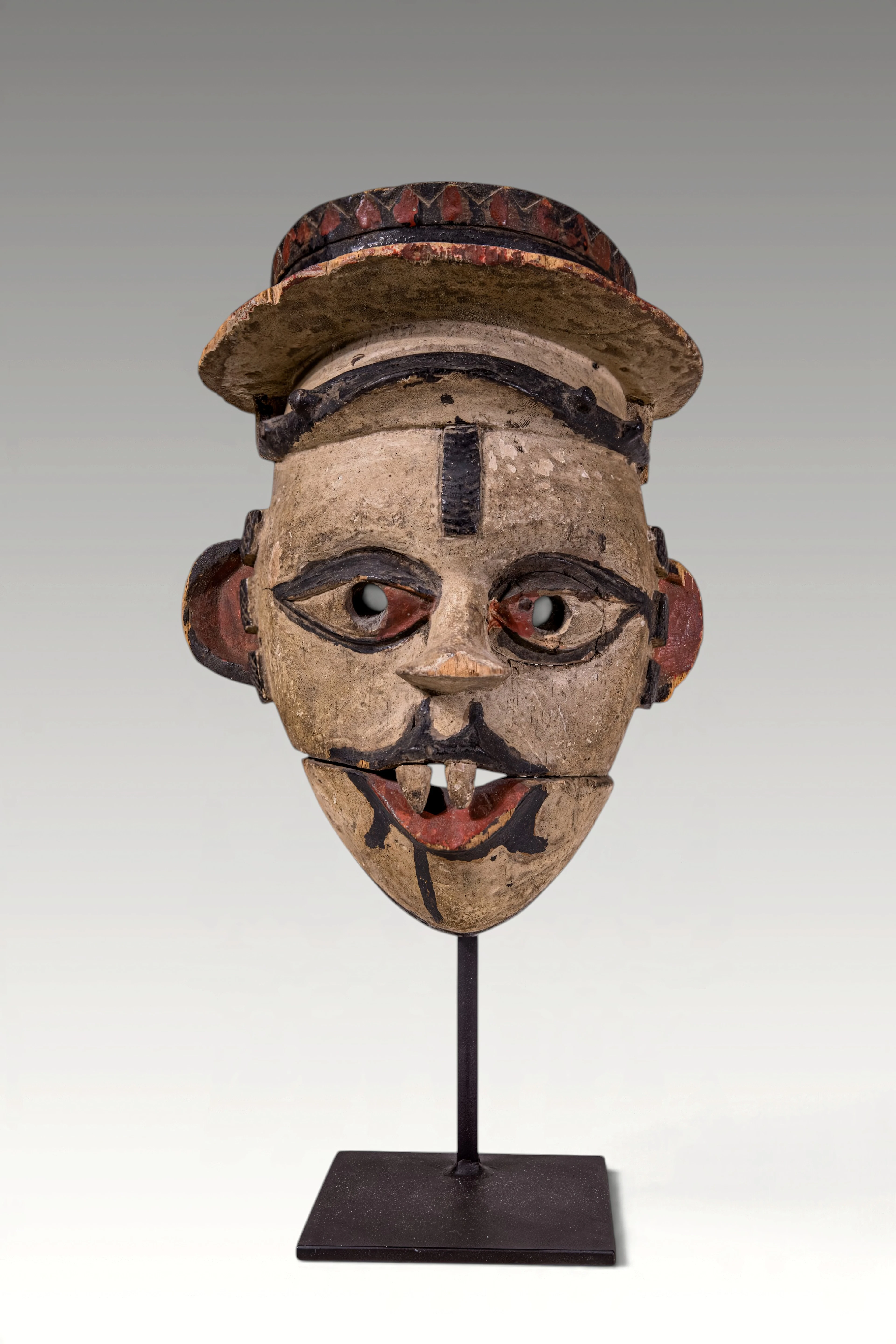 OGONI PAINTED MASK WITH ARTICULATED JAW