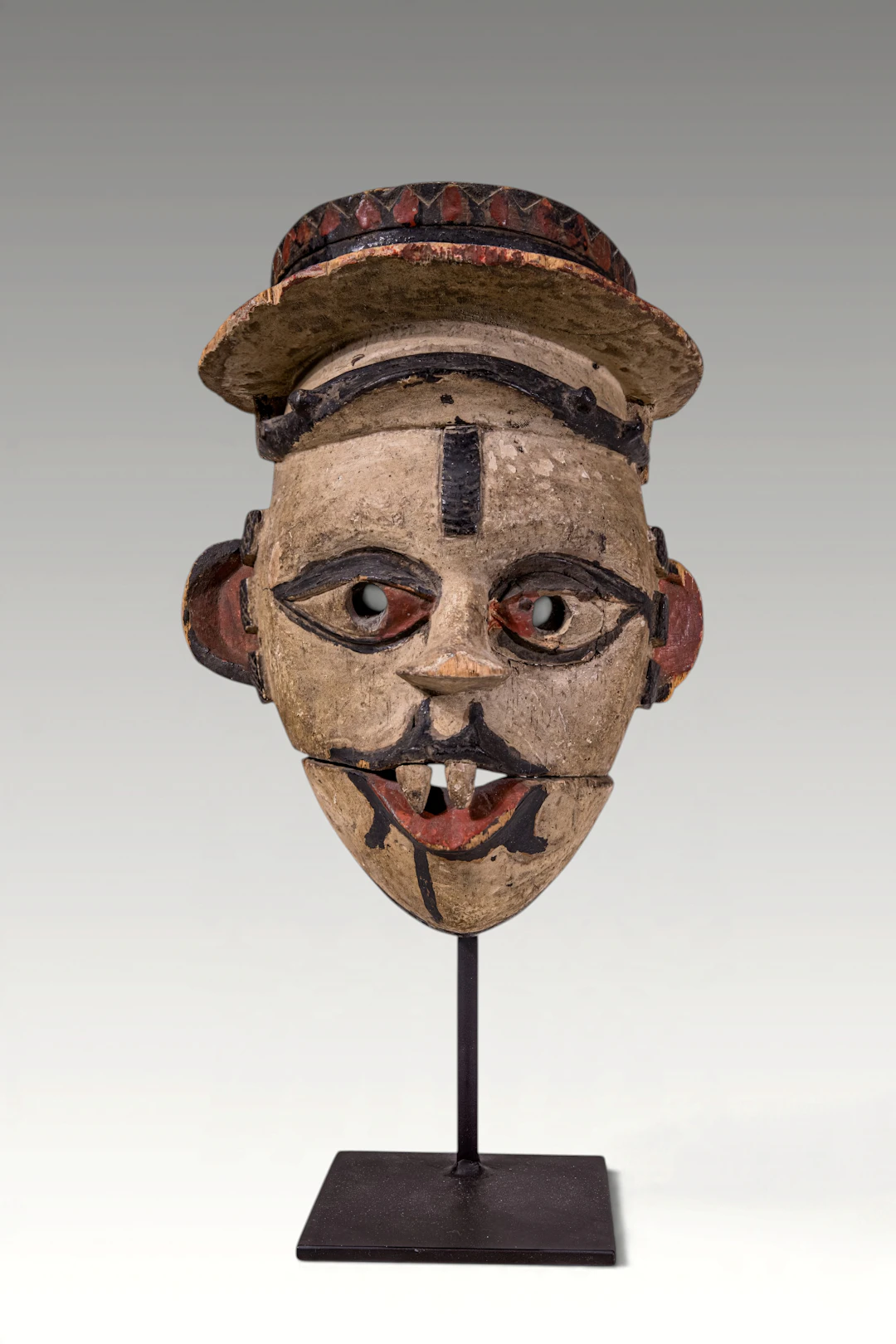 OGONI PAINTED MASK WITH ARTICULATED JAW