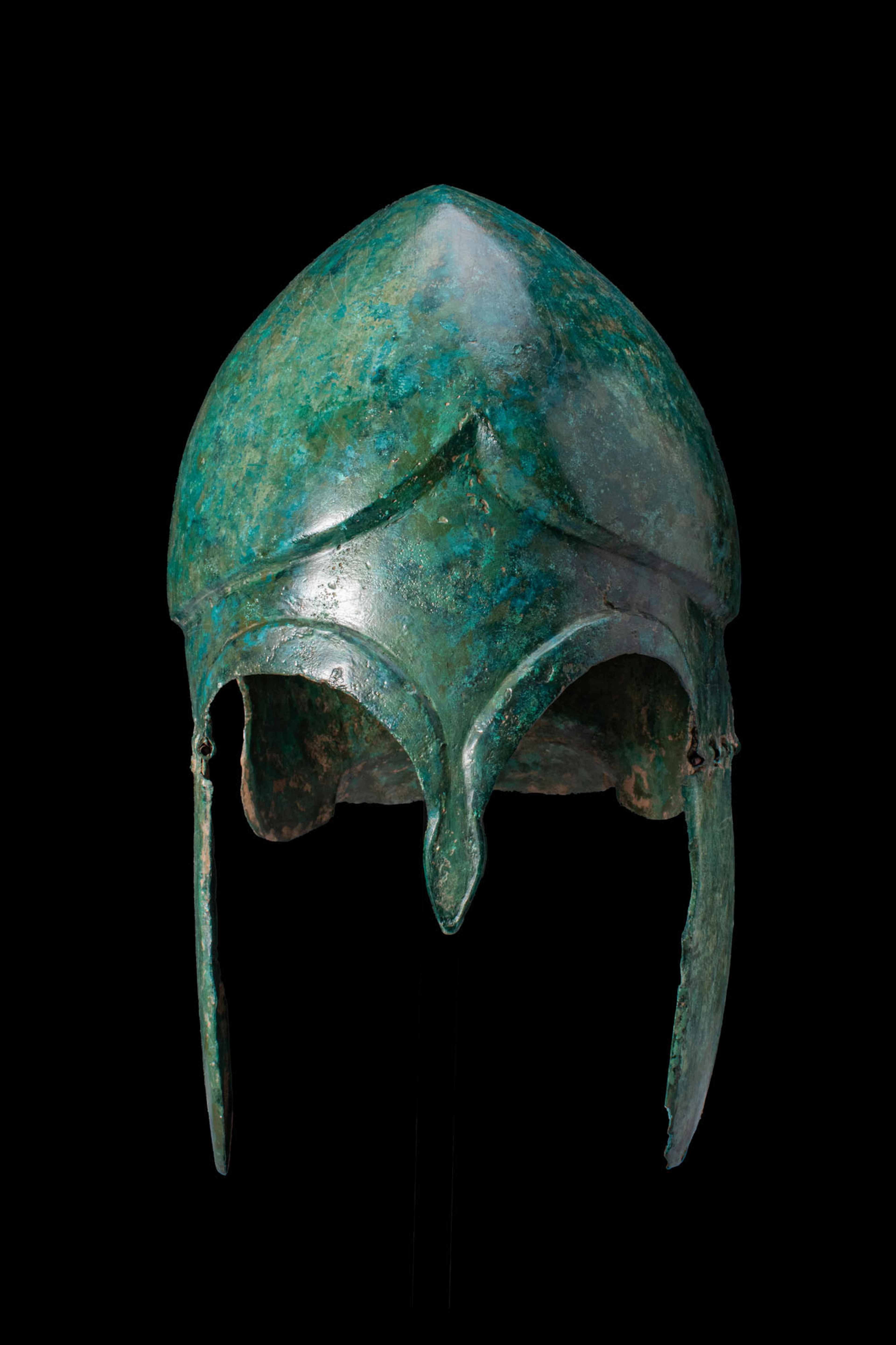 STUNNING CHALCIDIAN BRONZE HELMET