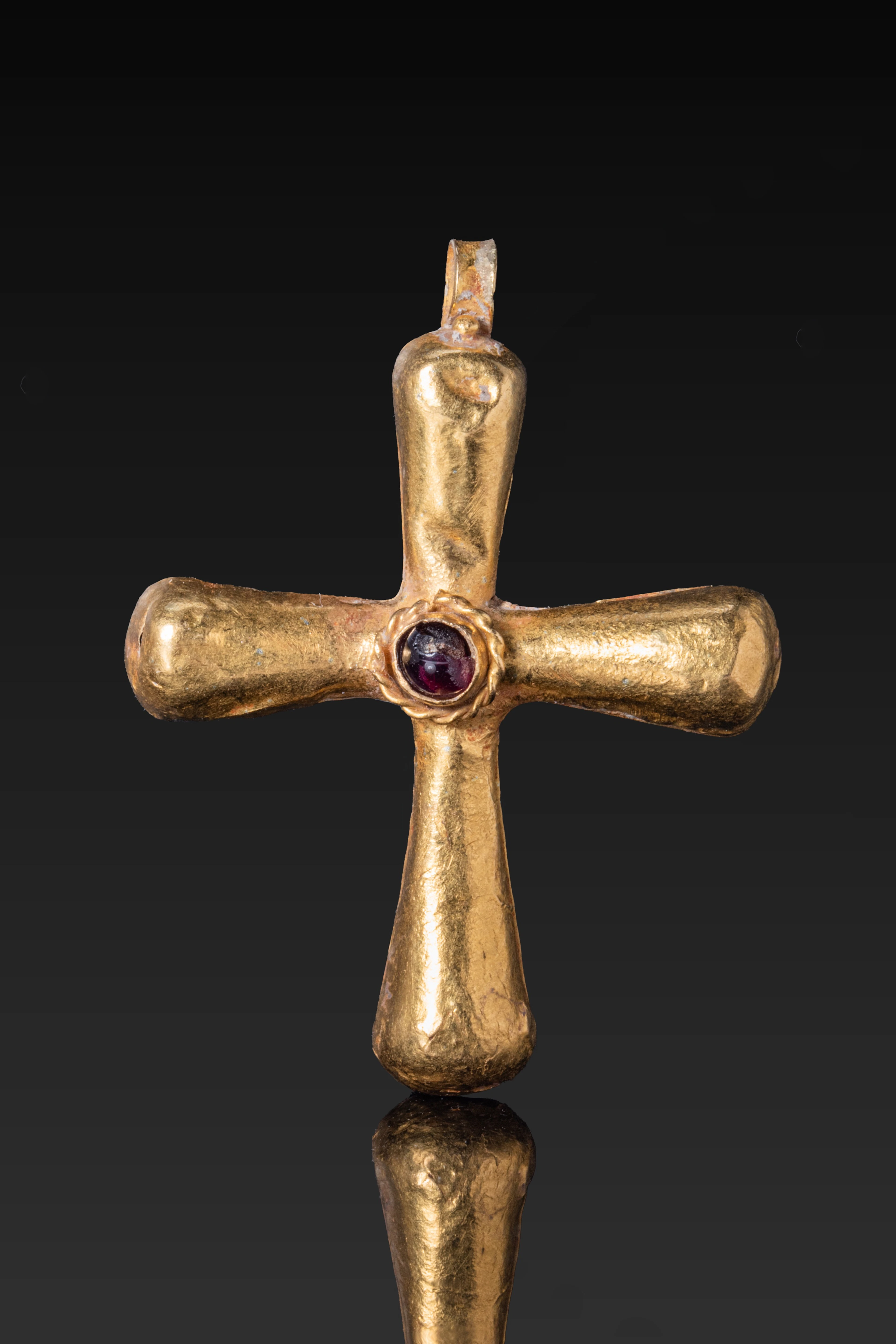 BYZANTINE GOLD CROSS PENDANT WITH RED GARNET CABOCHON
