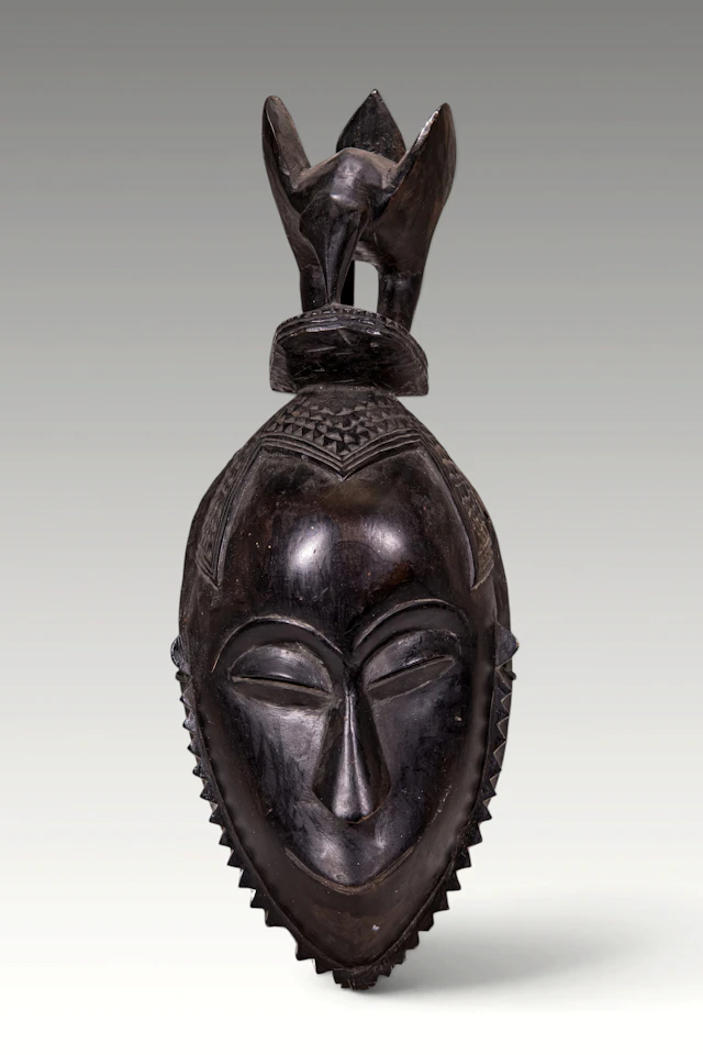 YAURE BAULE PORTRAIT MASK