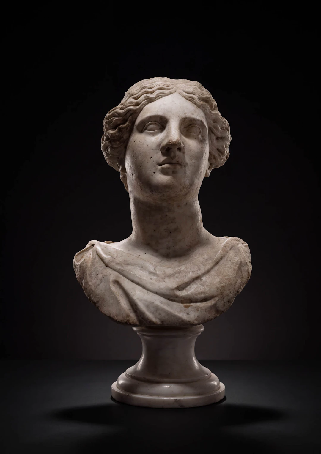 RARE ROMAN MARBLE BUST OF VENUS