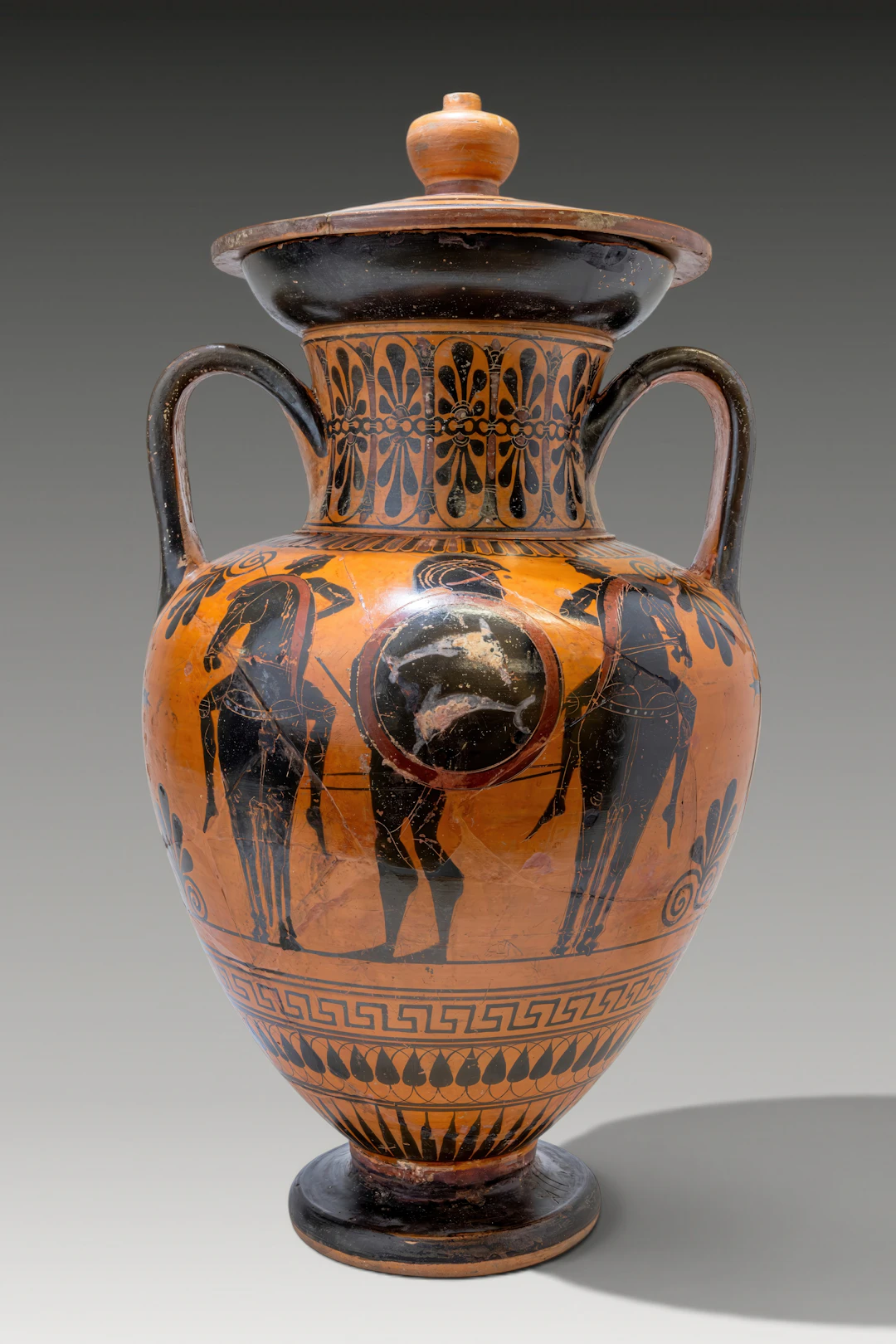 STUNNING RARE GREEK ATTIC BLACK-FIGURE LIDDED AMPHORA WITH QUADRIGA