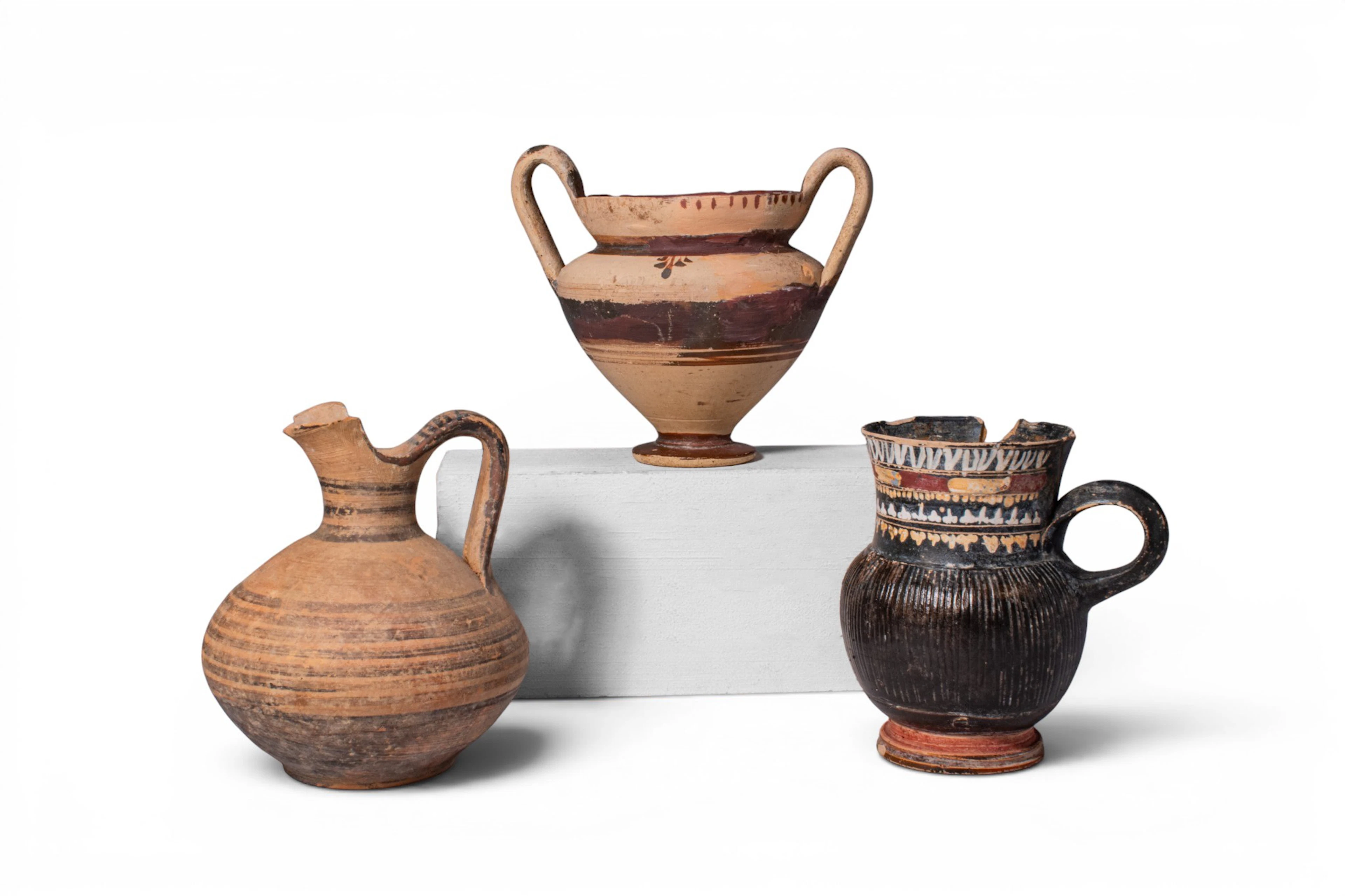 COLLECTION OF GREEK DECORATED VESSELS