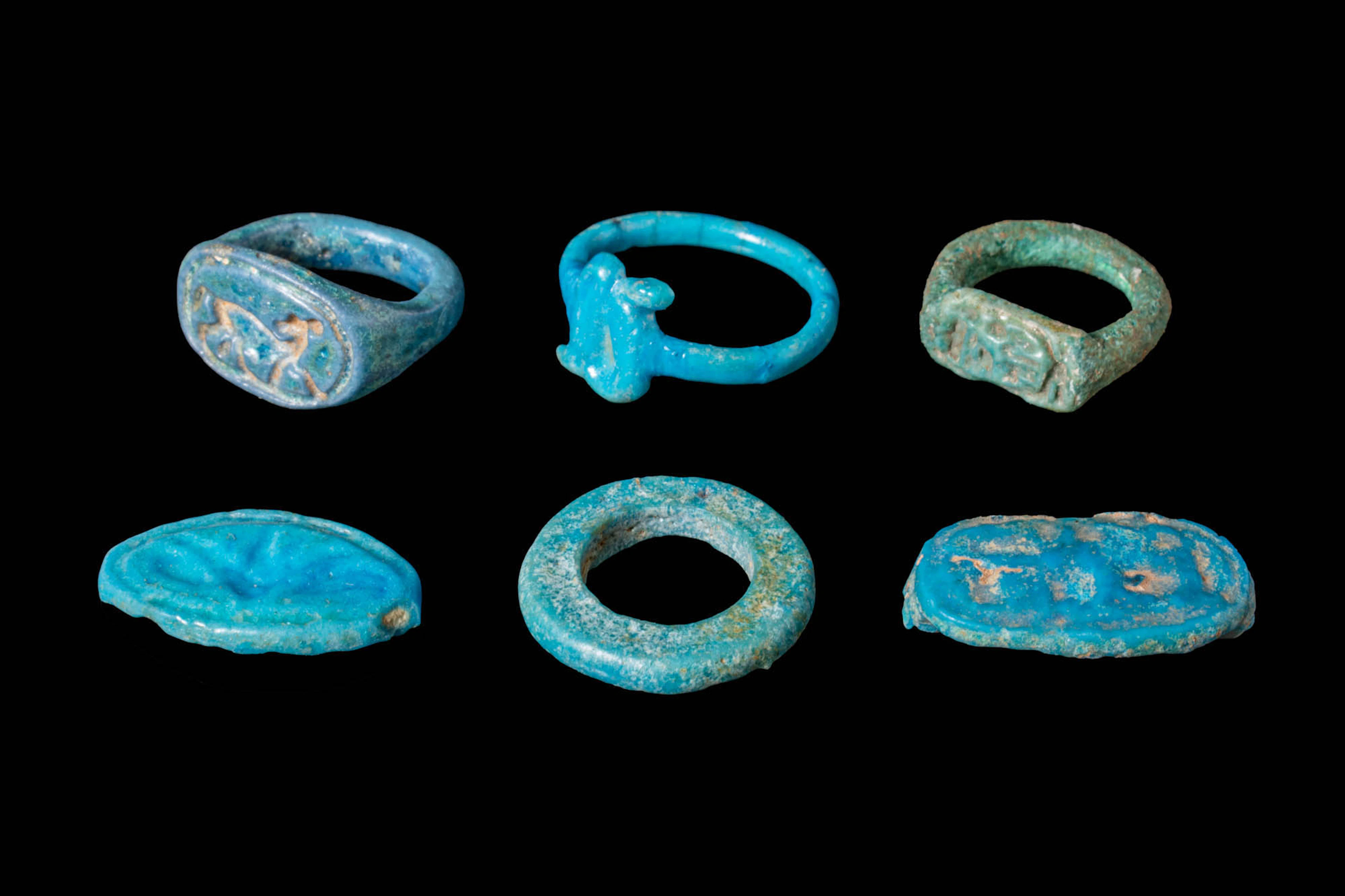 COLLECTION OF EGYPTIAN FAIENCE RINGS AND BEZELS