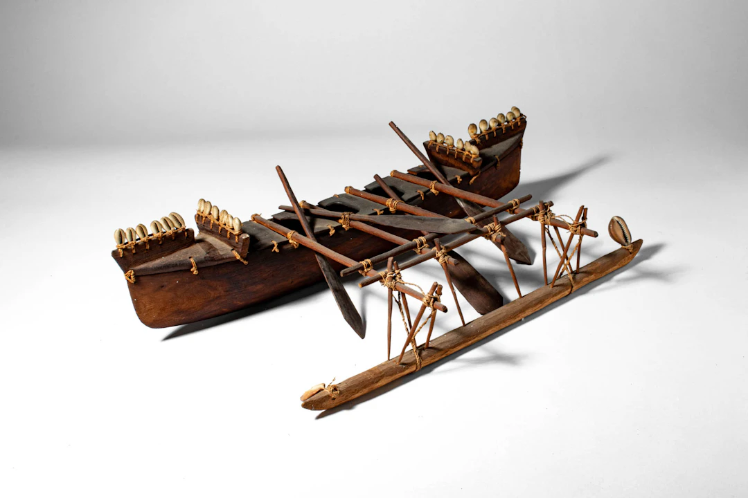 SAMOAN ISLANDS CANOE MODEL