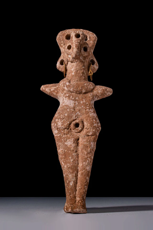 SYRO-HITTITE TERRACOTTA IDOL