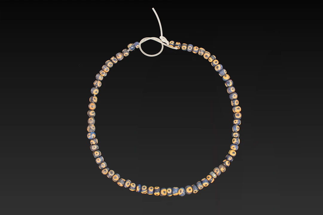 ICONIC GRAECO-PHOENICIAN NECKLACE OF GLASS EYE BEADS