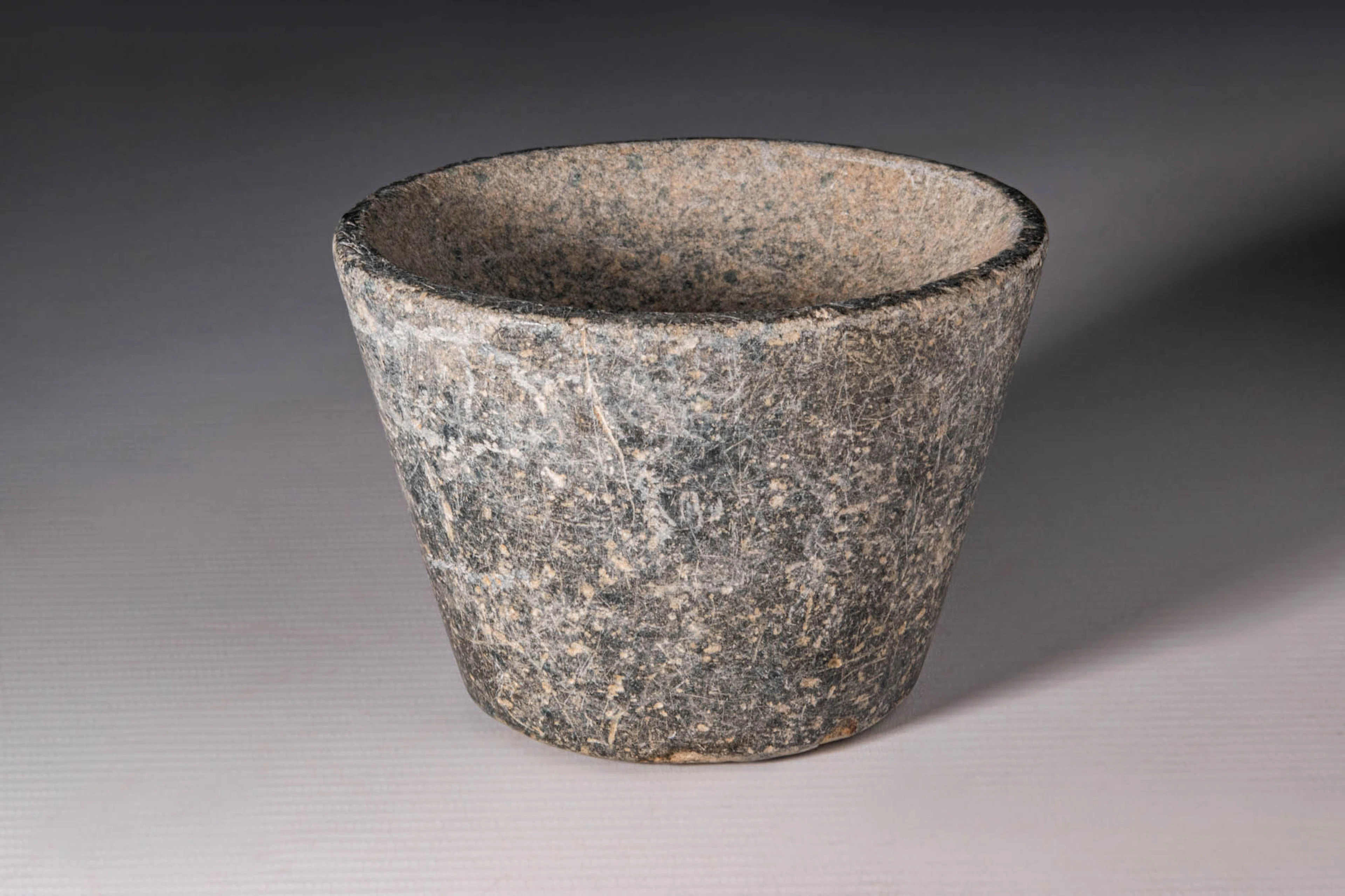 SUMERIAN POLISHED STONE BOWL