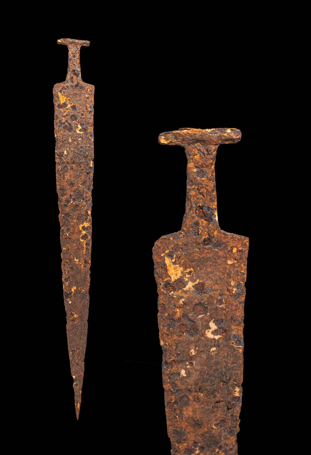 SCYTHIAN IRON SWORD