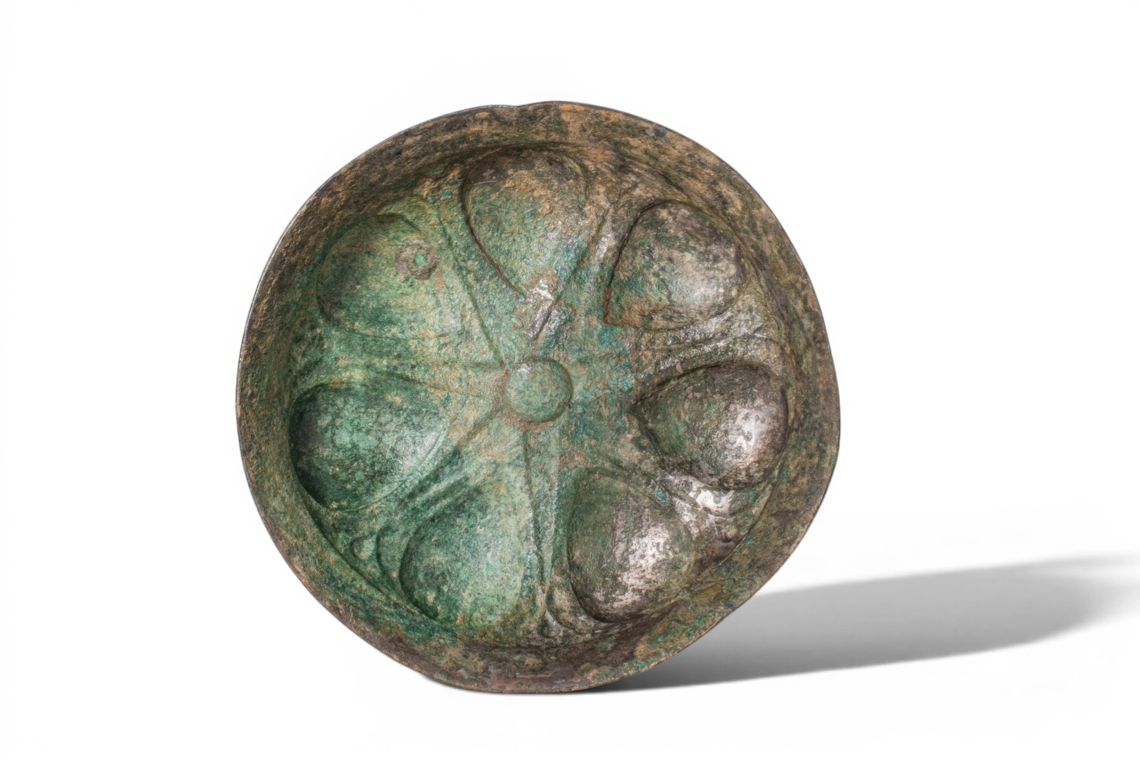 GREEK PERIOD BRONZE LOBED OMPHALOS BOWL