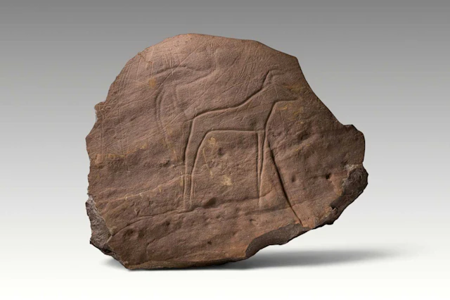 EGYPTIAN PREDYNASTIC ENGRAVED STONE WITH ANTELOPE