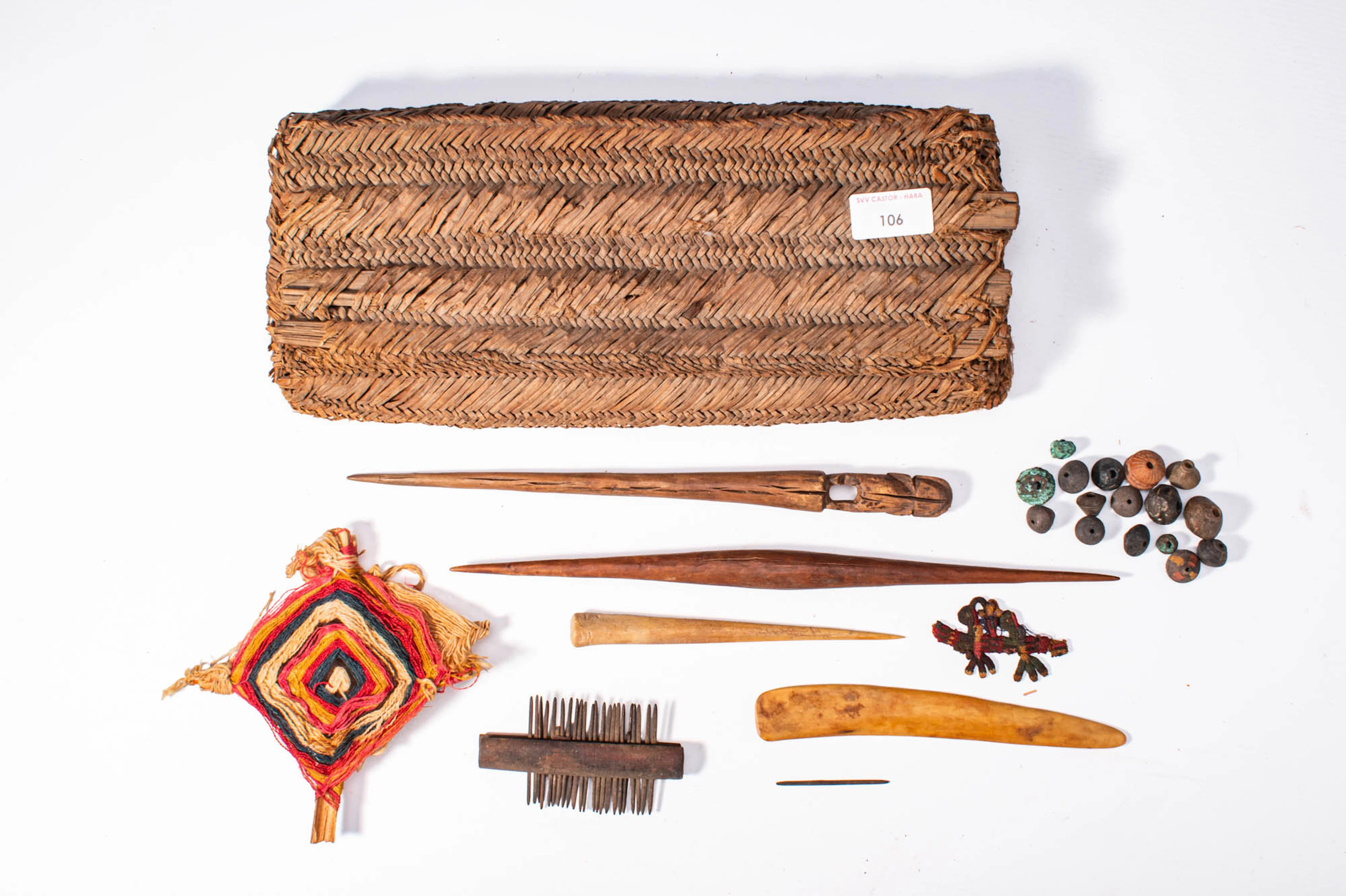 WEAVER'S BOX AND TOOLS