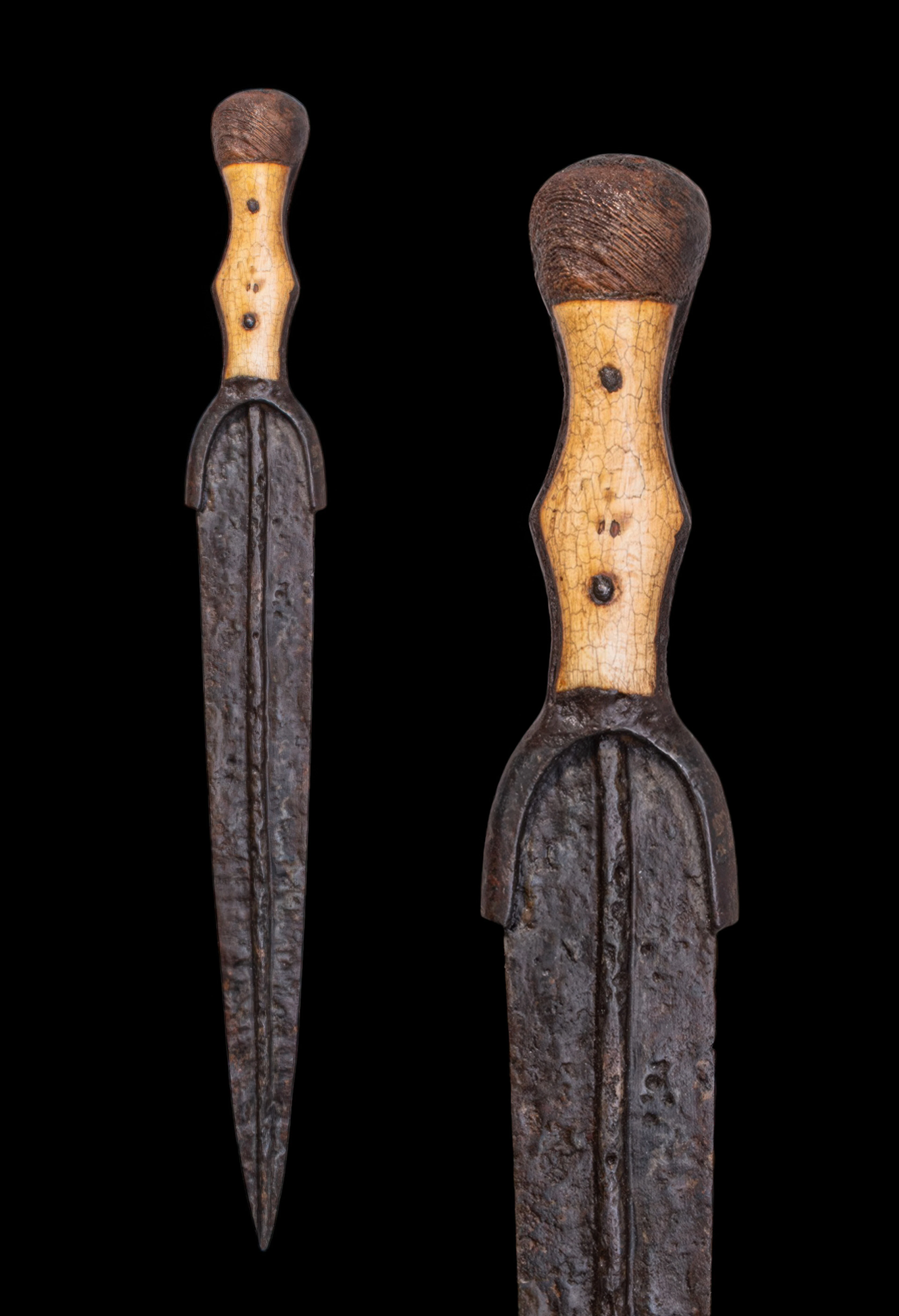 GREEK ANATOLIAN BRONZE DAGGER WITH BONE HANDLE