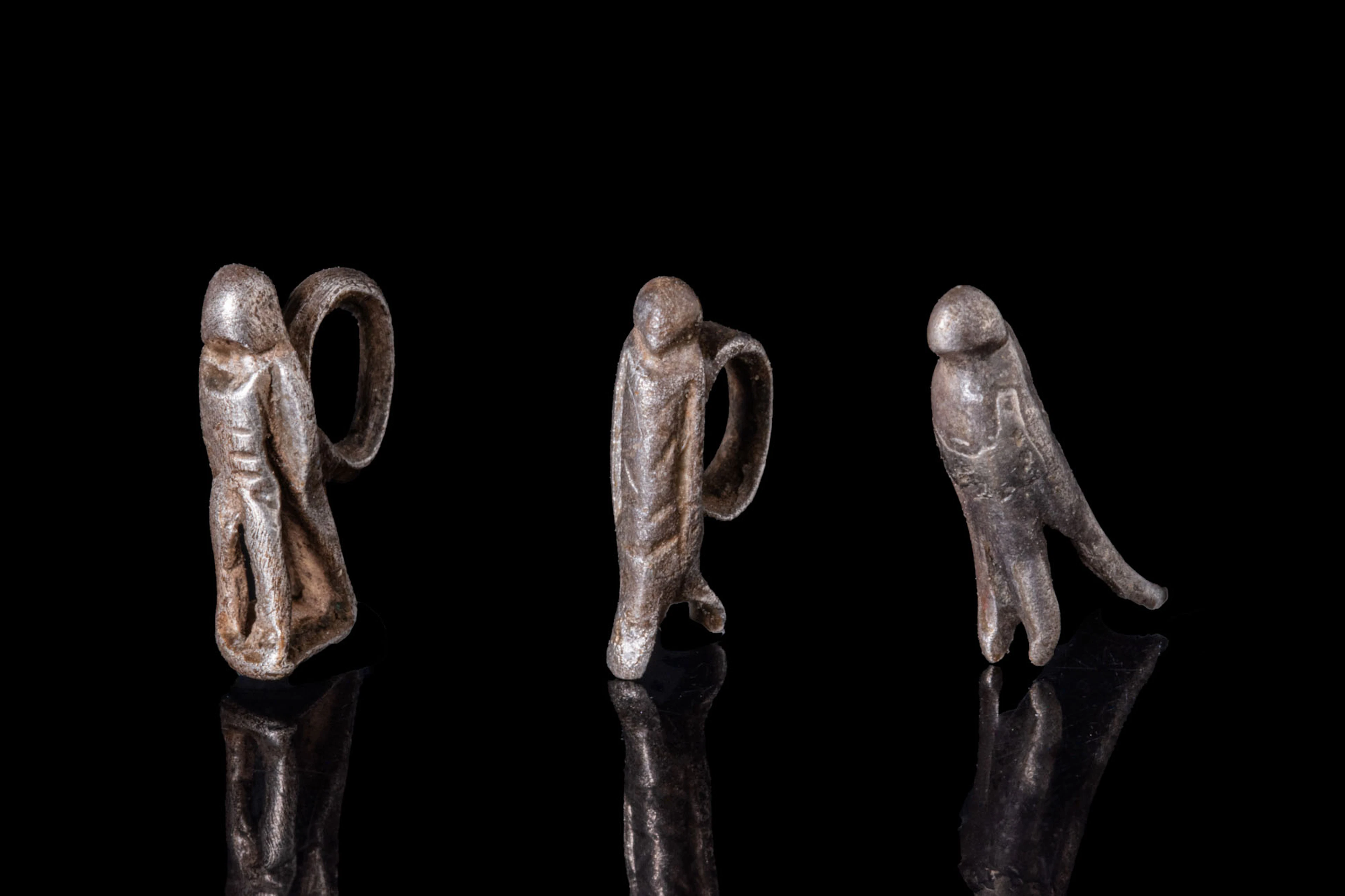 COLLECTION OF ROMAN SILVER EAGLE PENDANTS