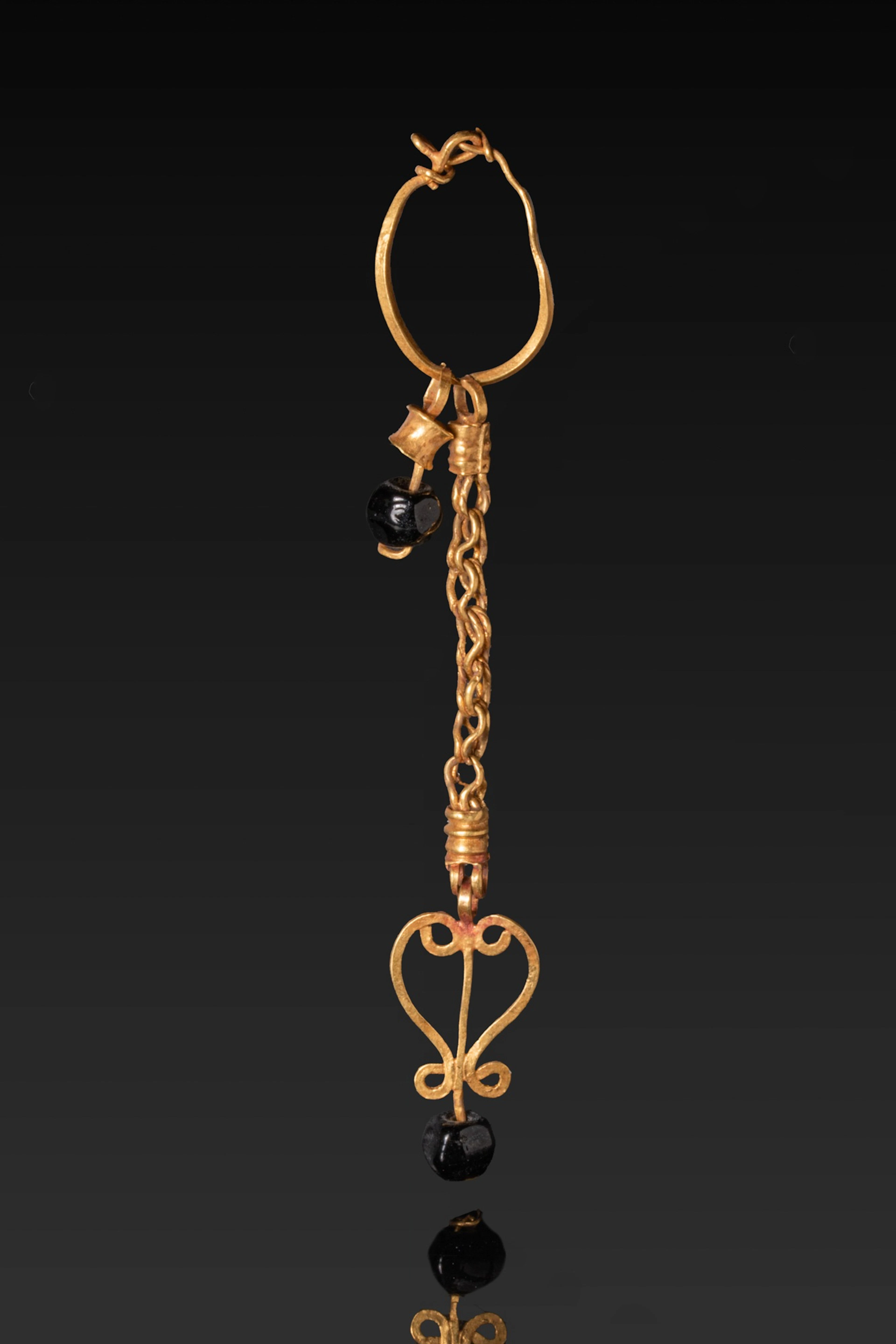 ROMAN HIGH KARAT GOLD EARRING WITH DANGLE AND GEMSTONES