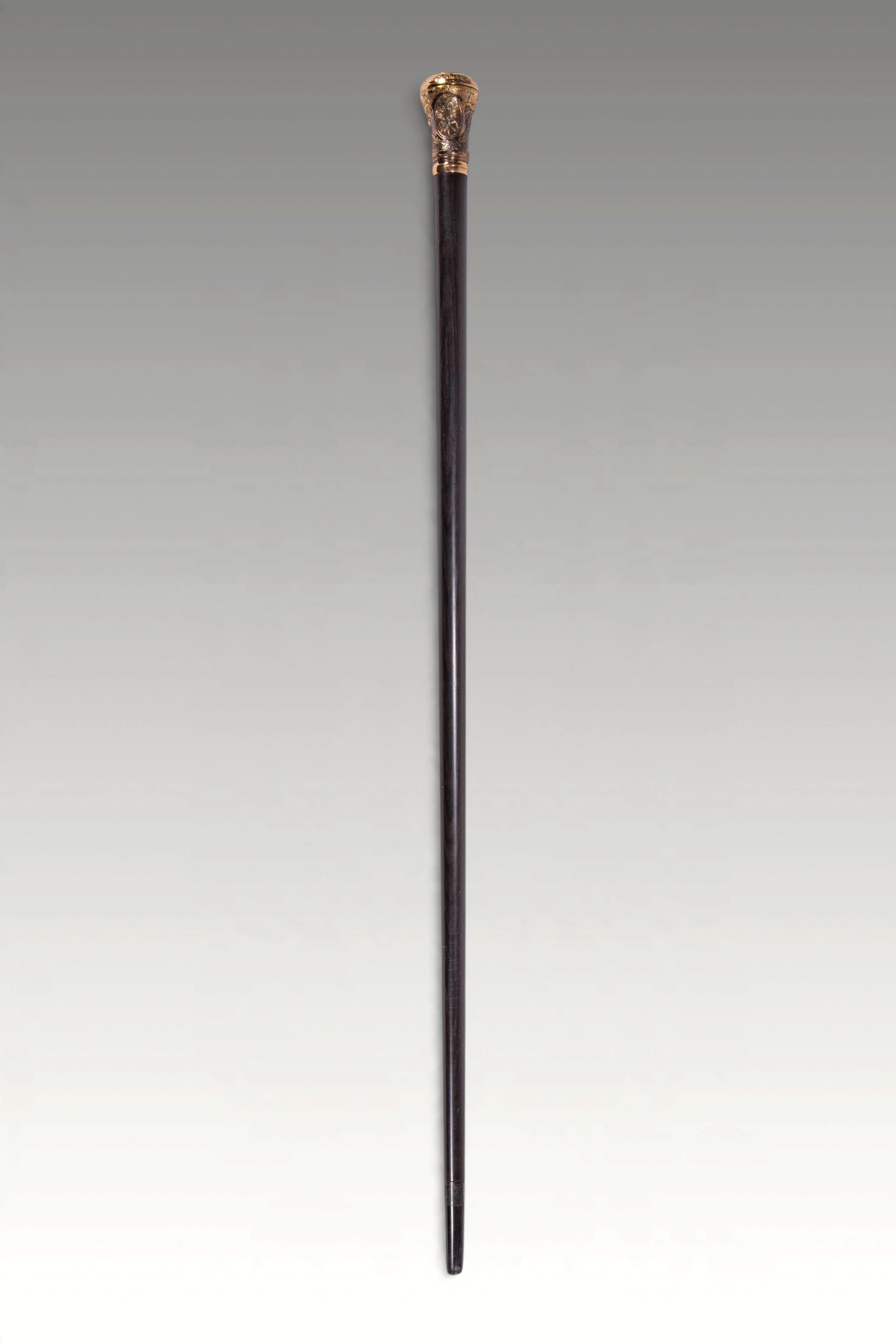 LACQUERED WALKING STICK WITH GOLD MOUNT