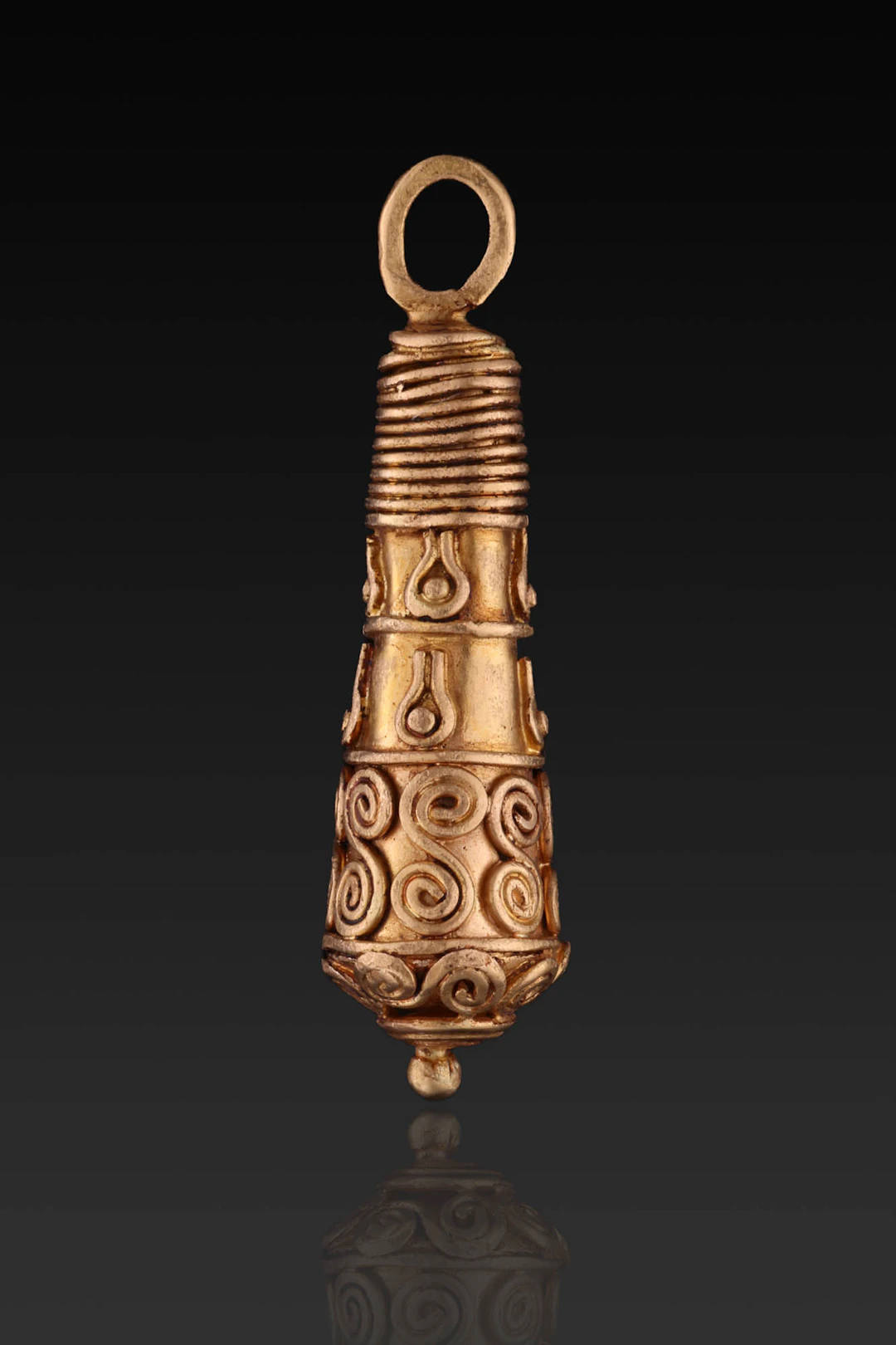 HELLENISTIC GOLD CLUB-SHAPED PENDANT