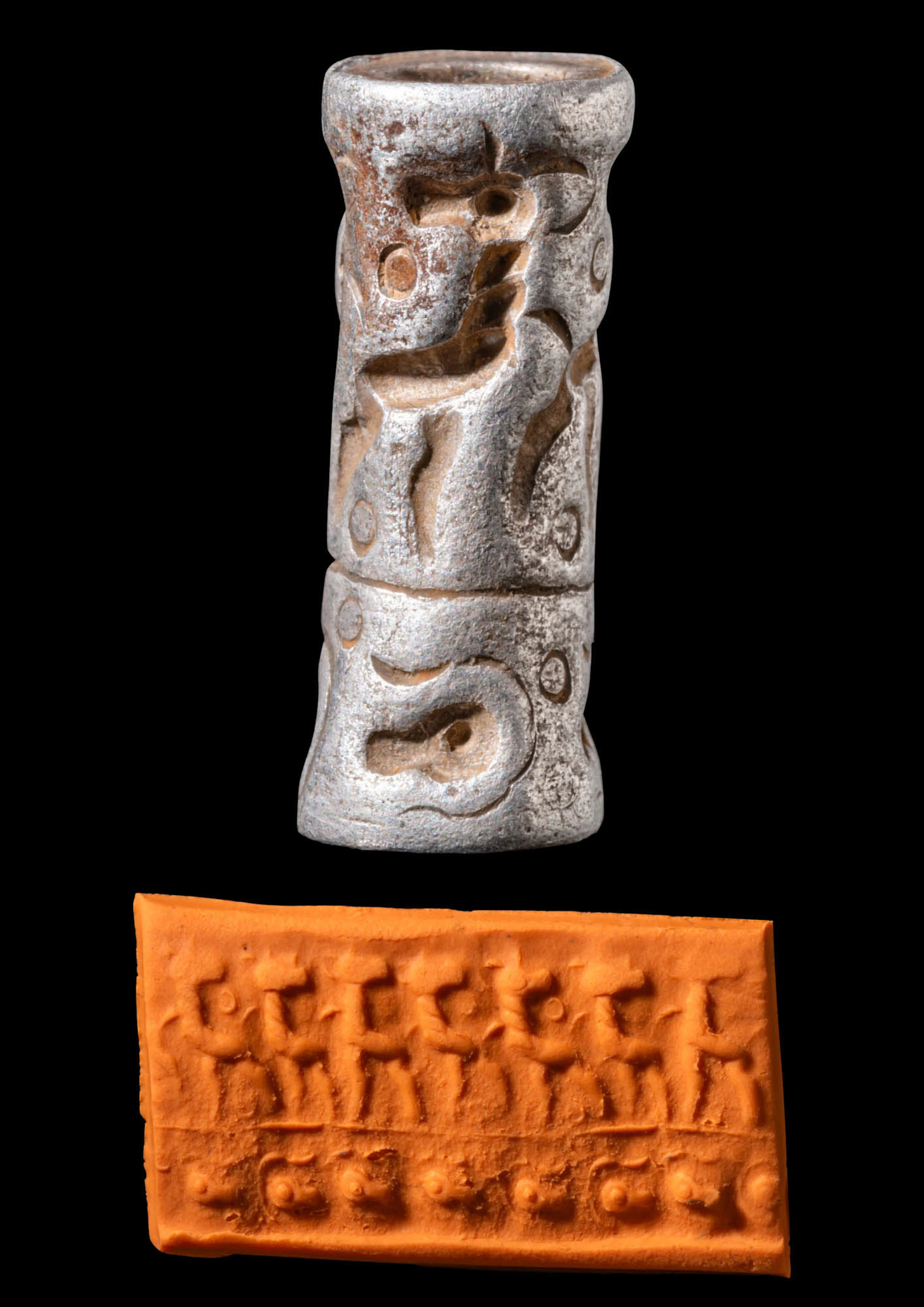 MESOPOTAMIAN OR CENTRAL ASIAN SILVER CYLINDER SEAL WITH GAZELLES