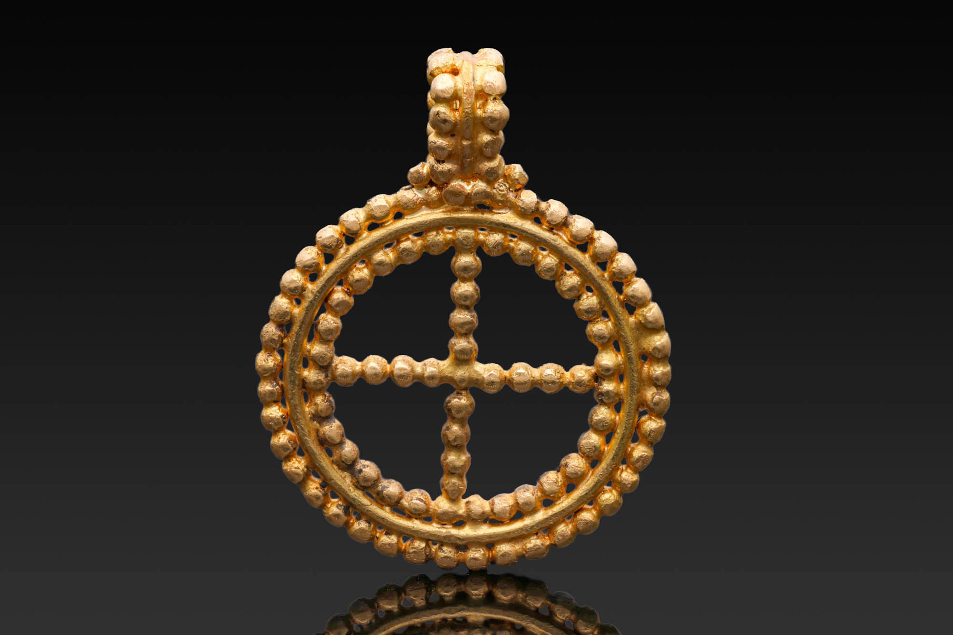 BYZANTINE GOLD OPENWORK PENDANT WITH CROSS