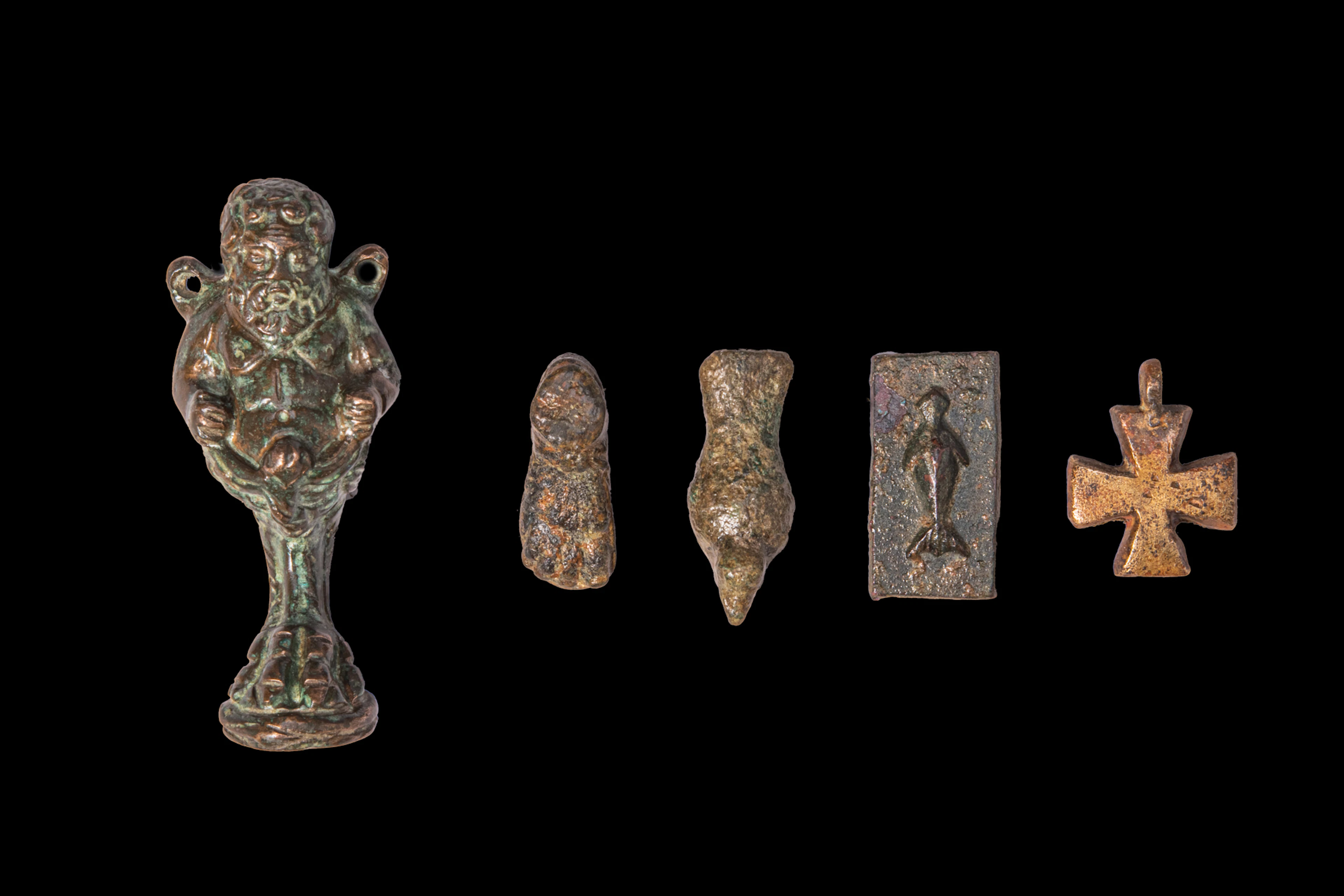 COLLECTION OF ROMAN AND BYZANTINE BRONZE AMULETS