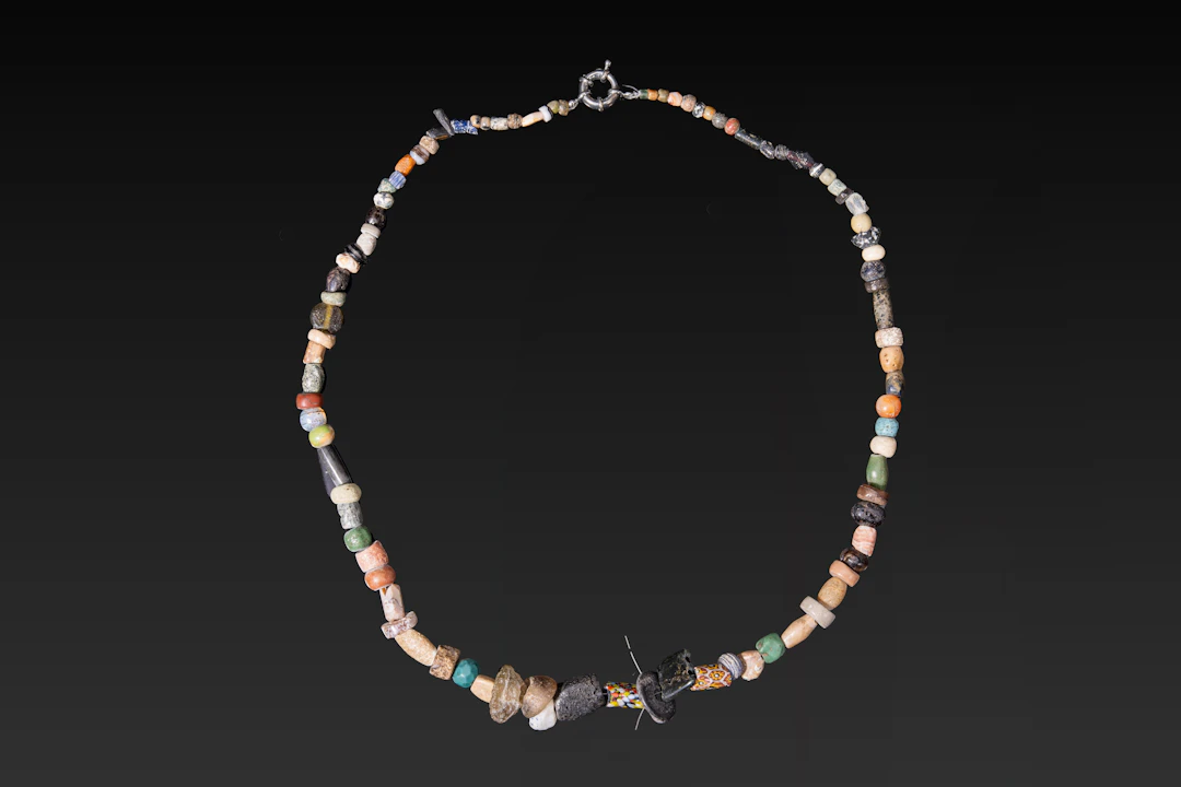 ROMAN STONE AND GLASS NECKLACE