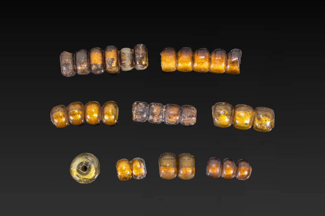 COLLECTION OF VIKING GOLD LEAF GLASS BEADS