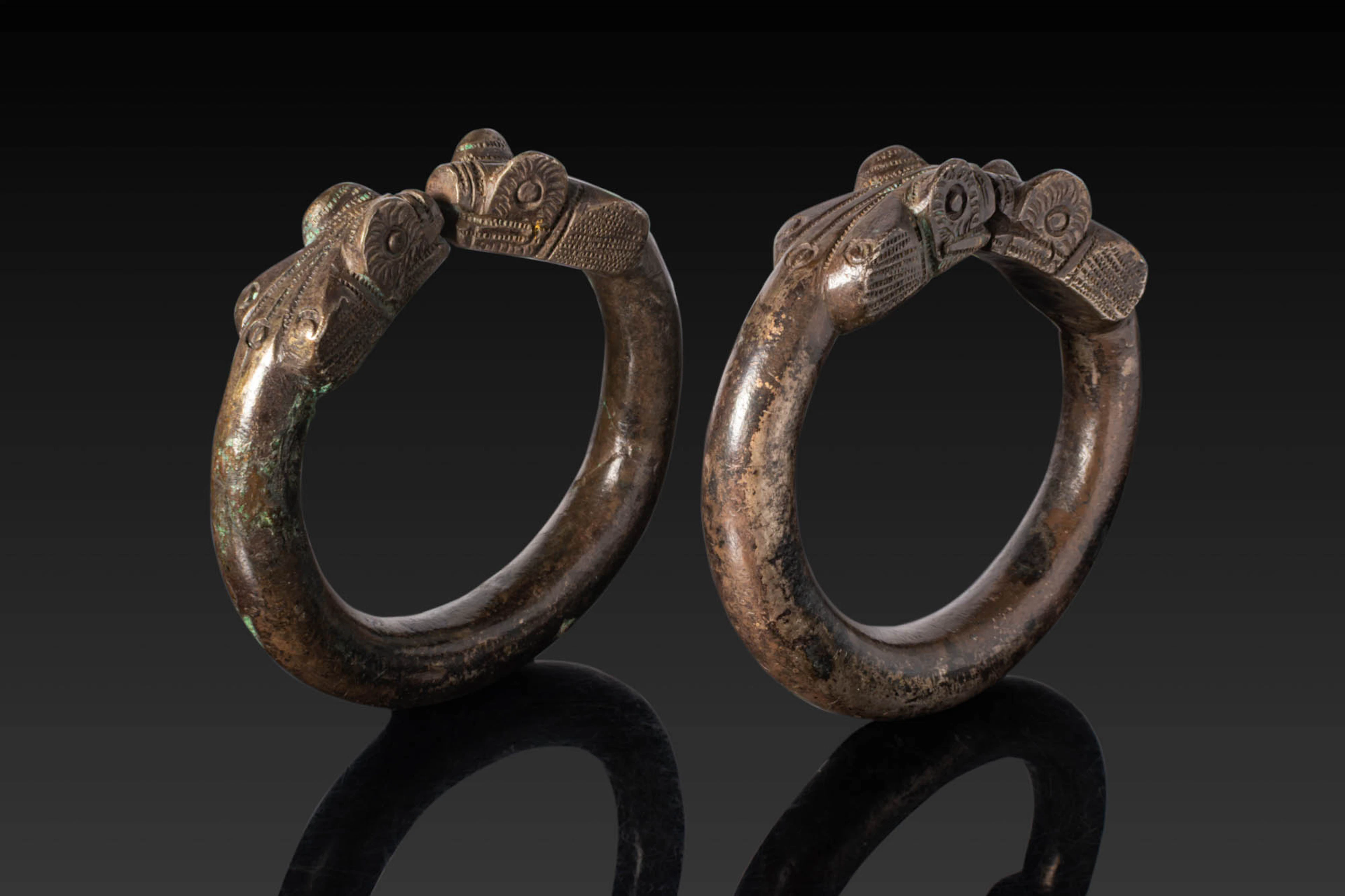 PAIR OF GREEK PERIOD BRONZE BRACELETS WITH SNAKE HEADS