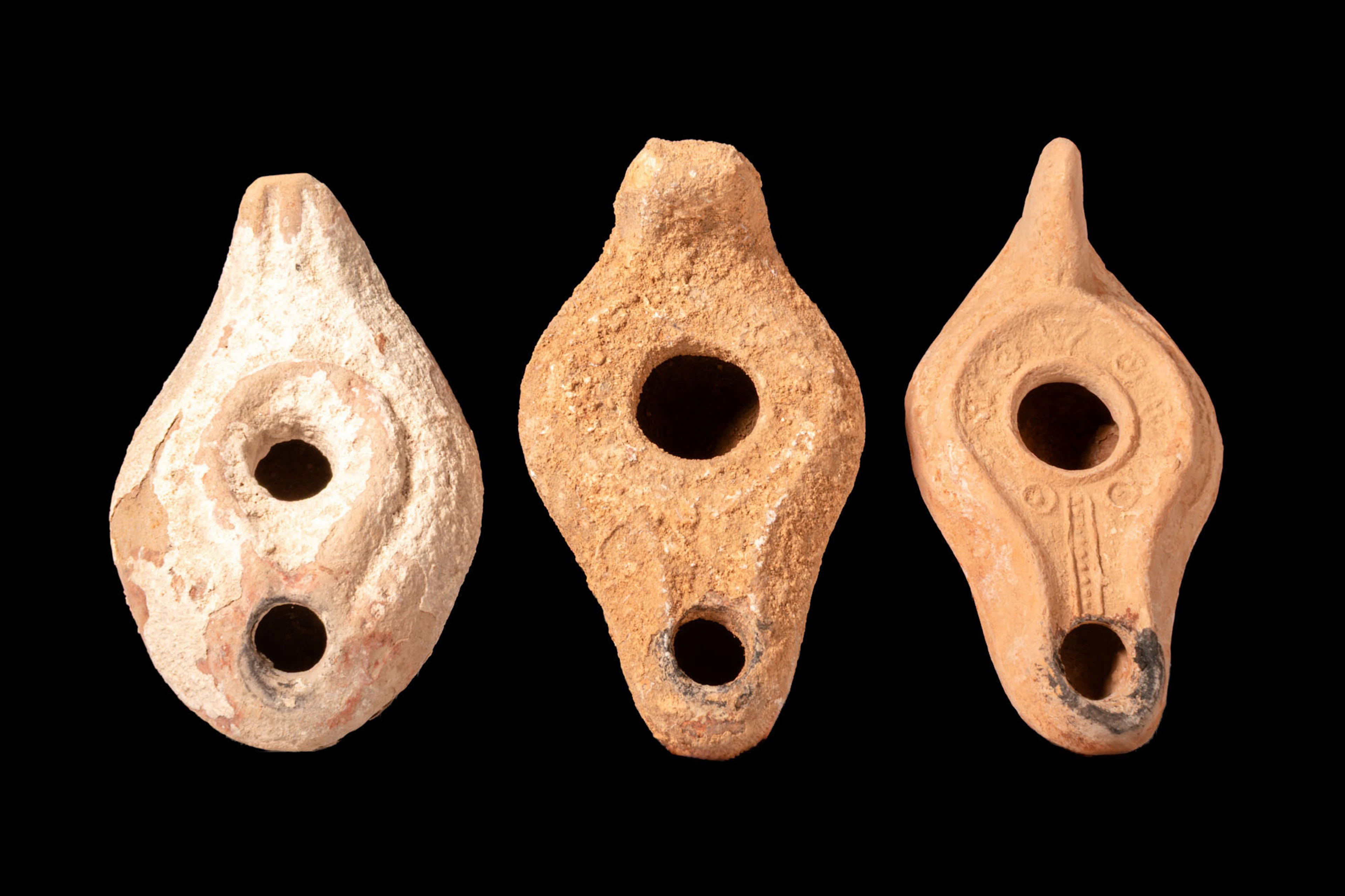 COLLECTION OF BYZANTINE TERRACOTTA OIL LAMPS
