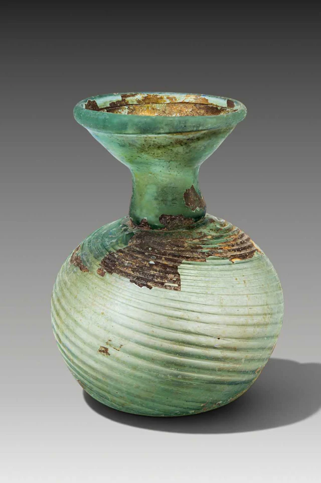 ROMAN GLASS APPLE-SHAPED FLASK