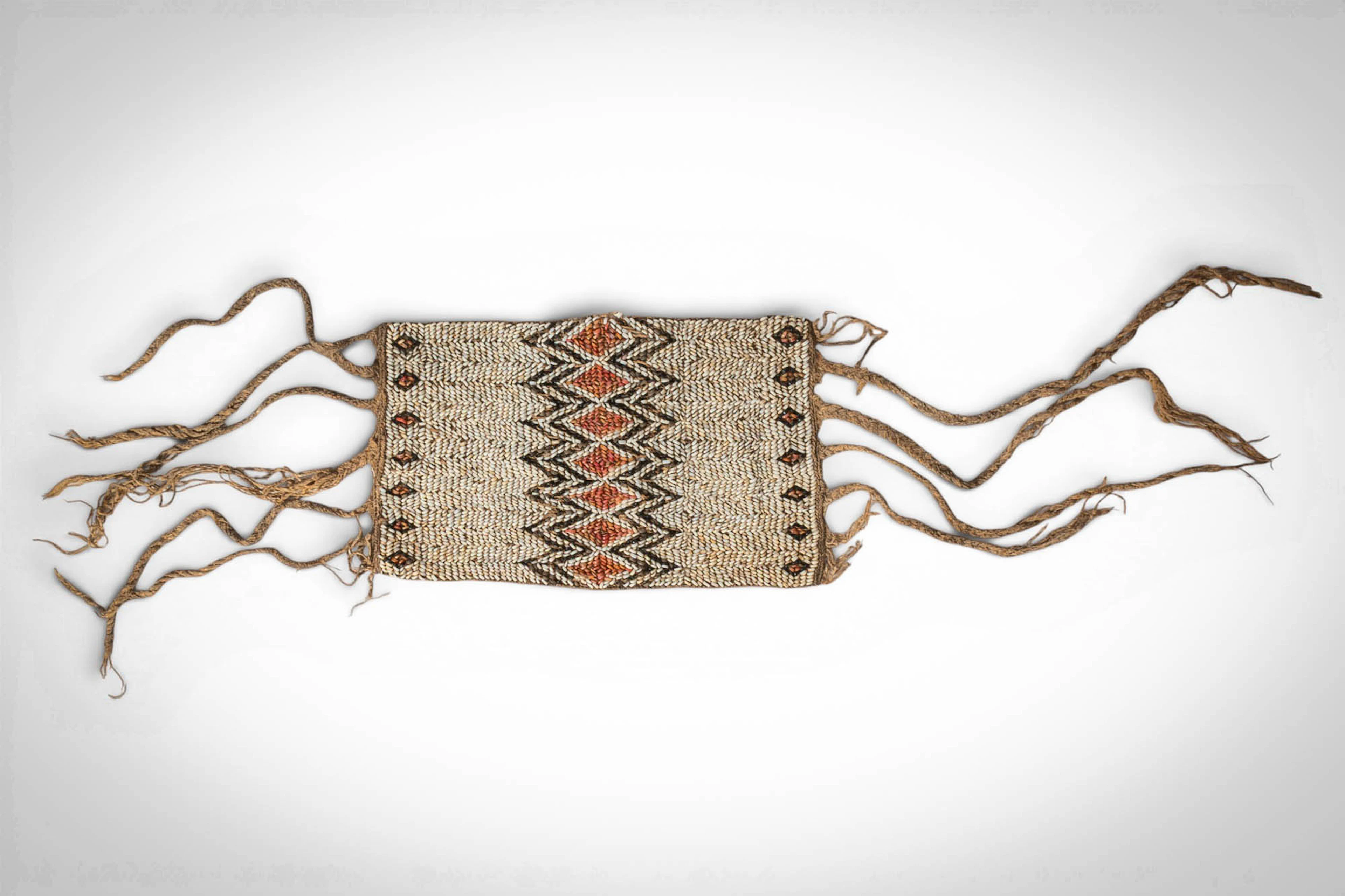 SOLOMON ISLANDS ARM BAND