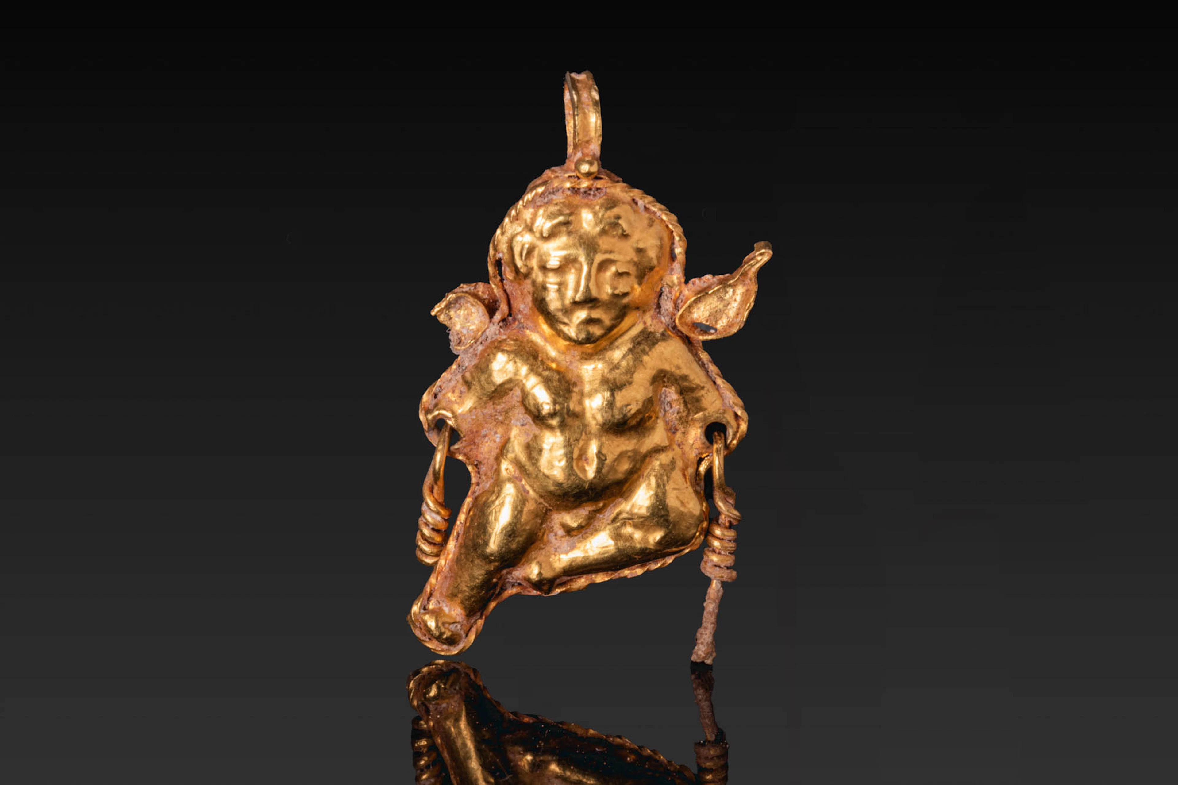 HELLENISTIC GOLD EROS PENDANT