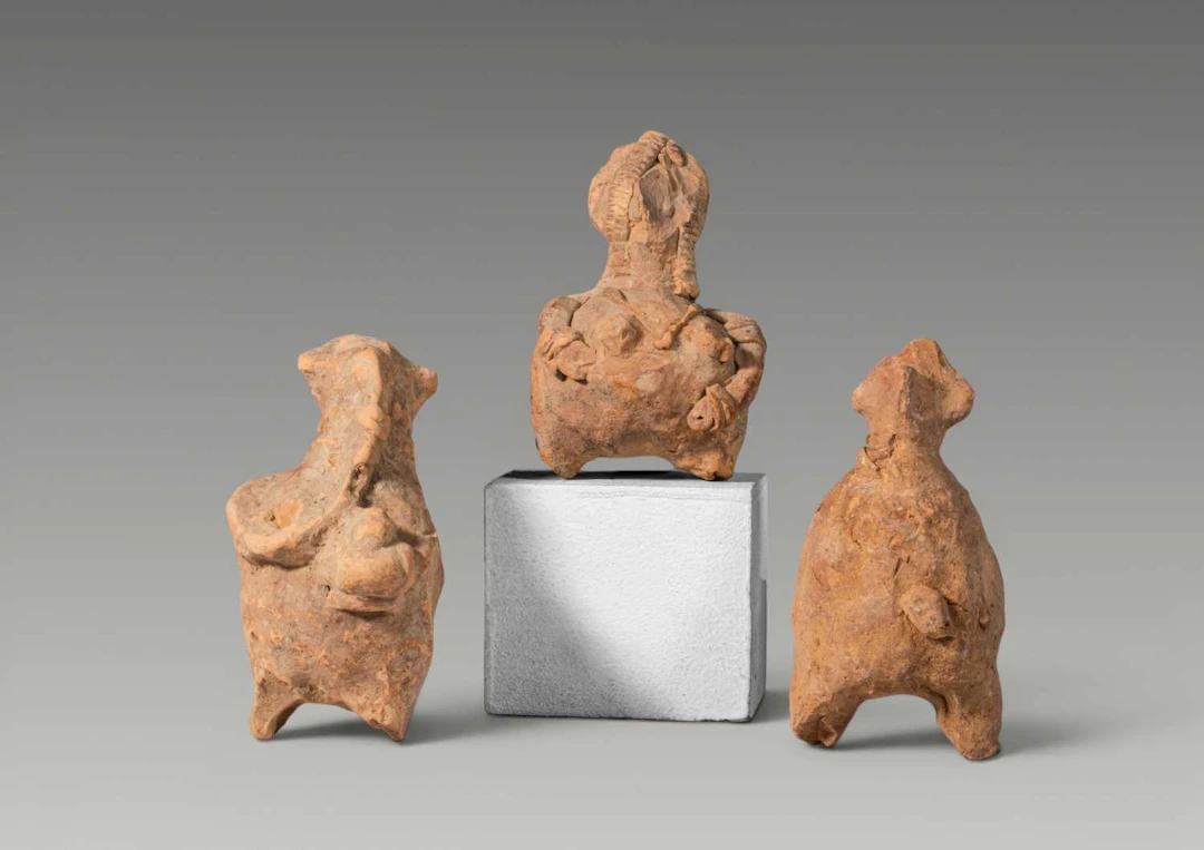 COLLECTION OF SYRO-HITTITE TERRACOTTA BIRD IDOLS
