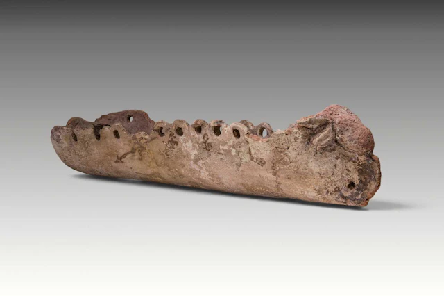RARE EGYPTIAN TERRACOTTA RITUAL SHIP MODEL