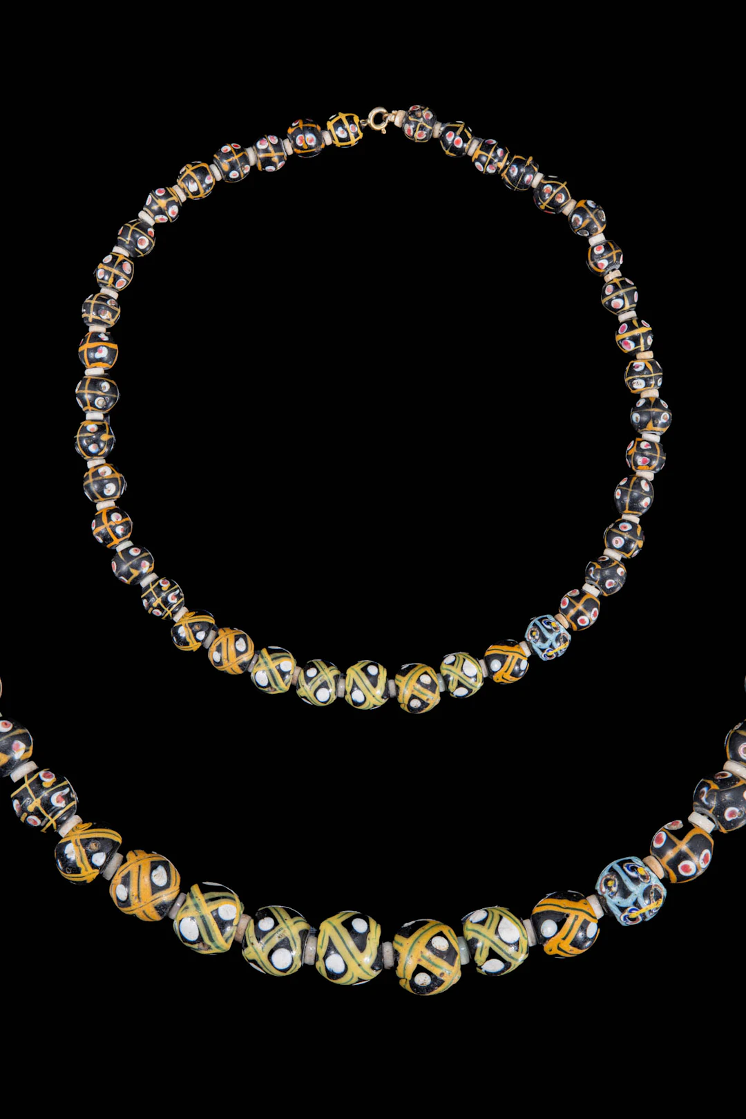 ROMAN NECKLACE WITH MOSAIC GLASS BEADS