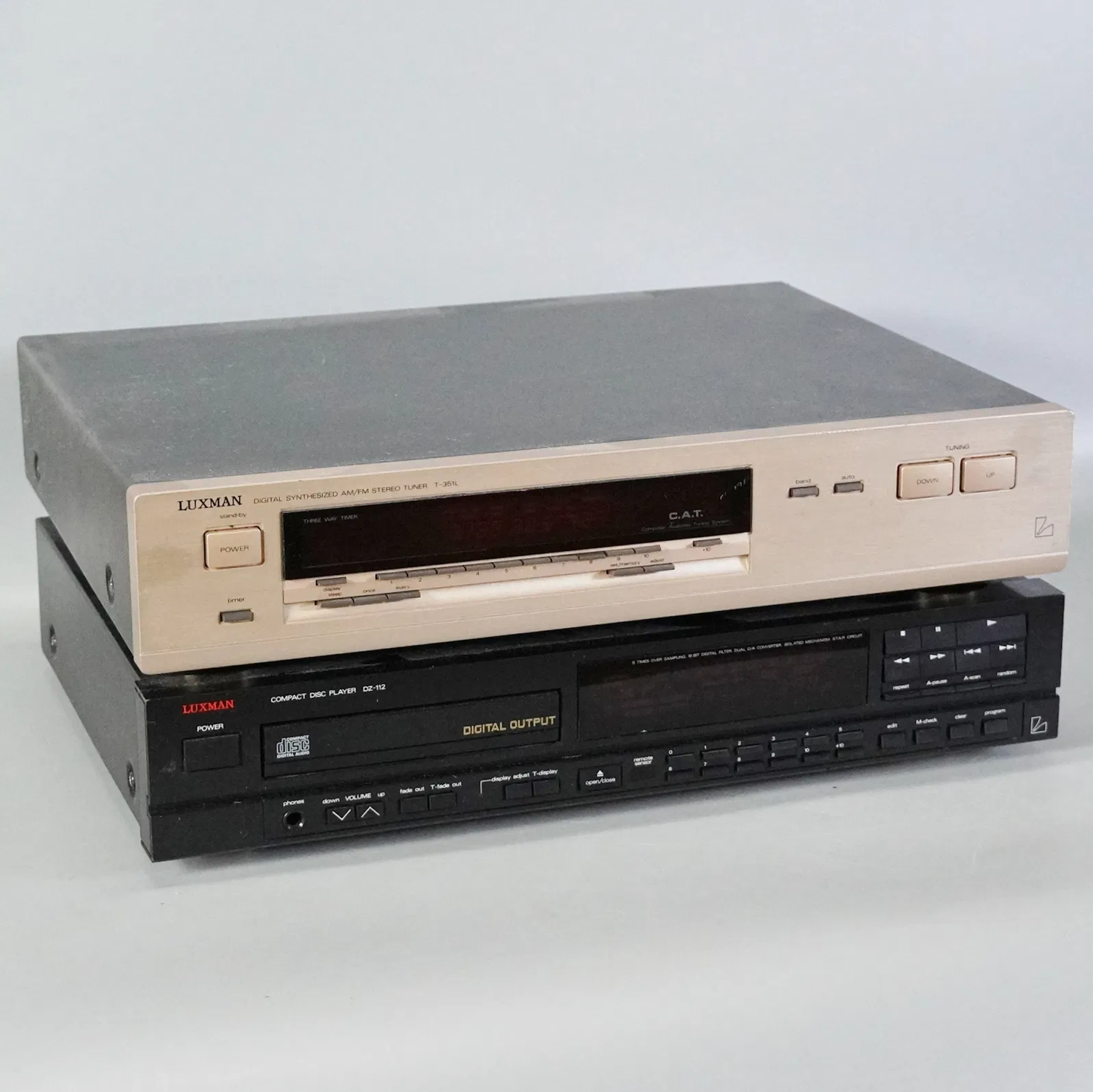 CD-spelare samt radio, Luxman