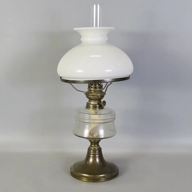 Bordsfotogenlampa, 1900-talets första hälft