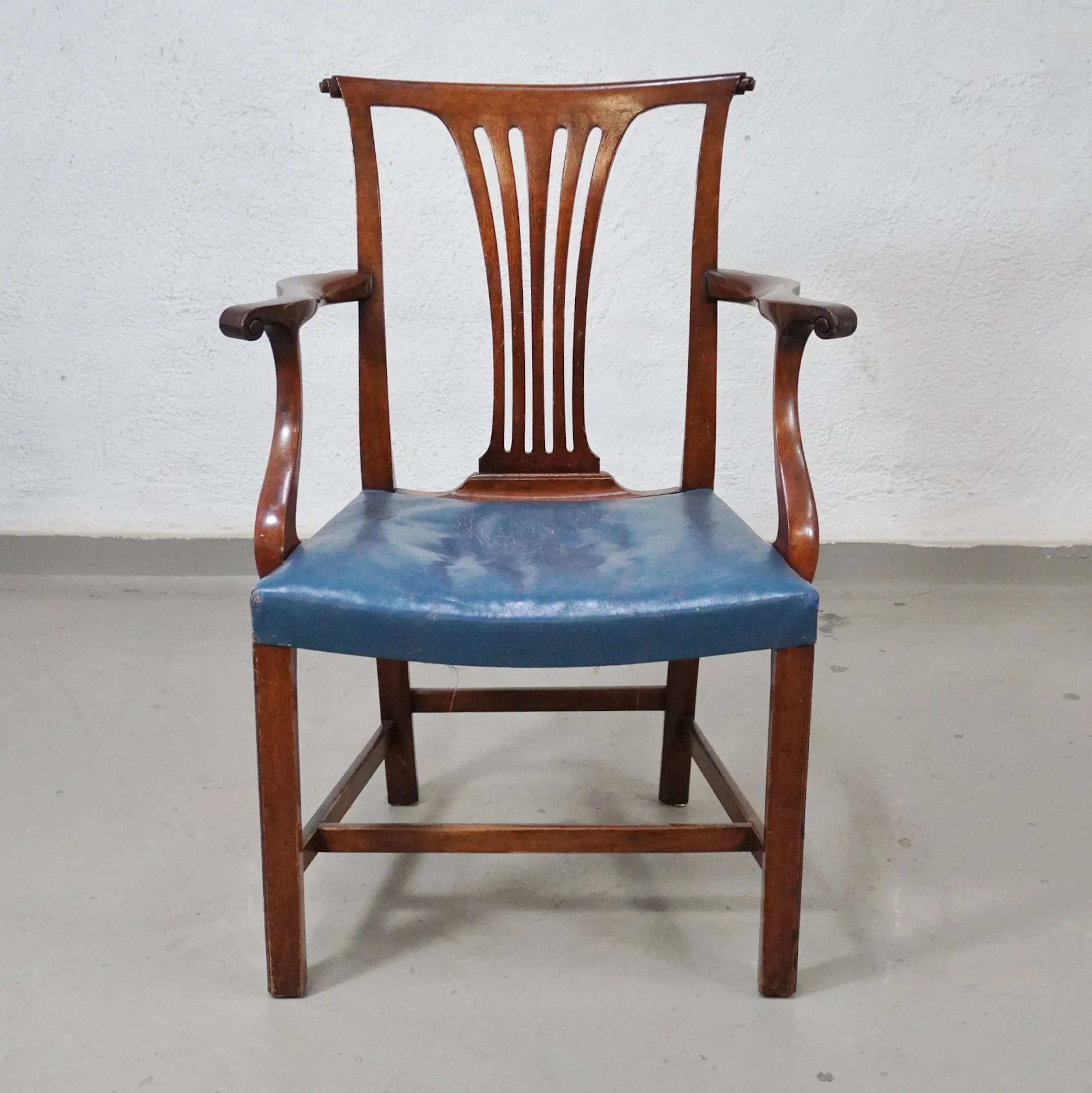 Karmstol, Georg III-stil, 1900-tal