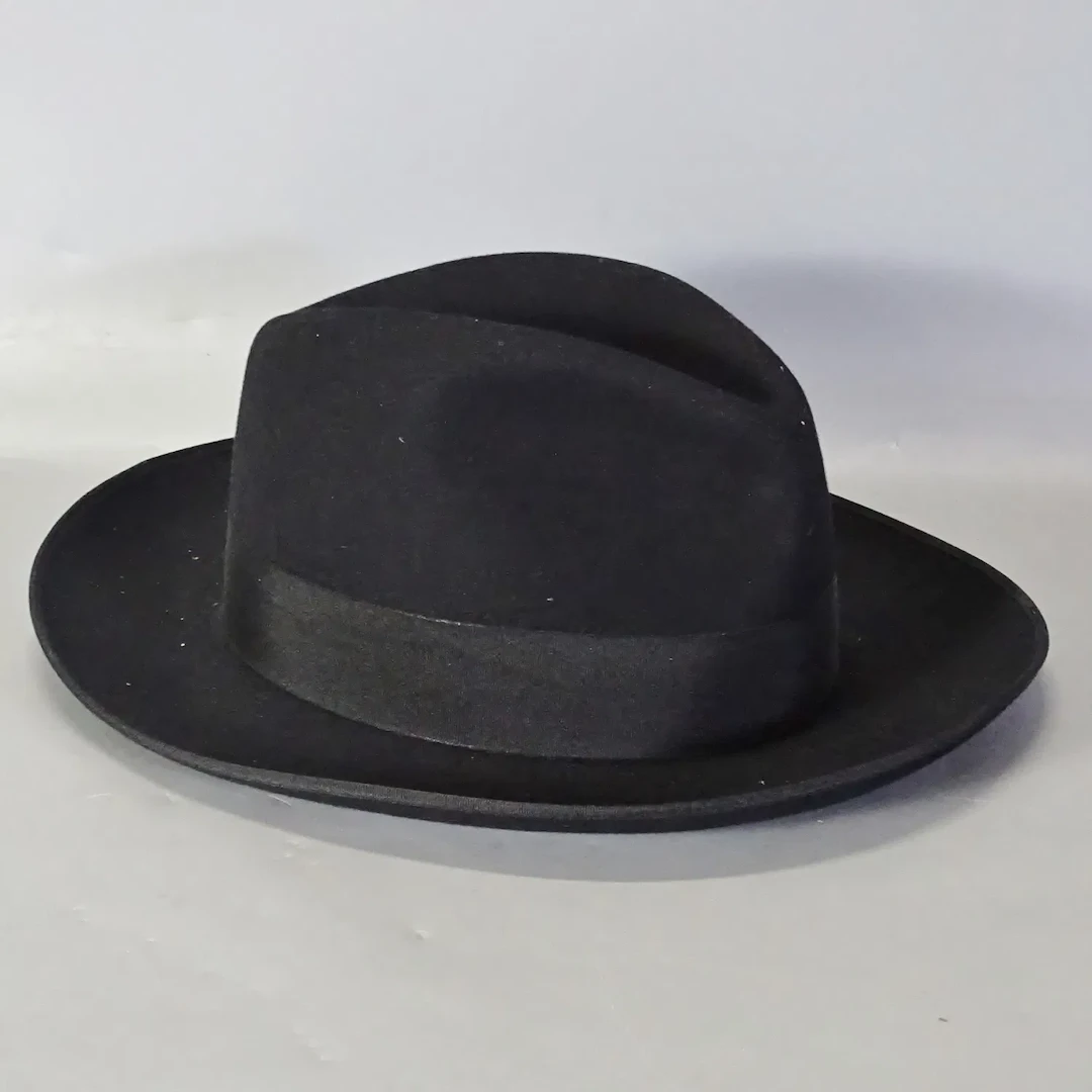 Fedora/filthatt, Tonak, Tjeckien