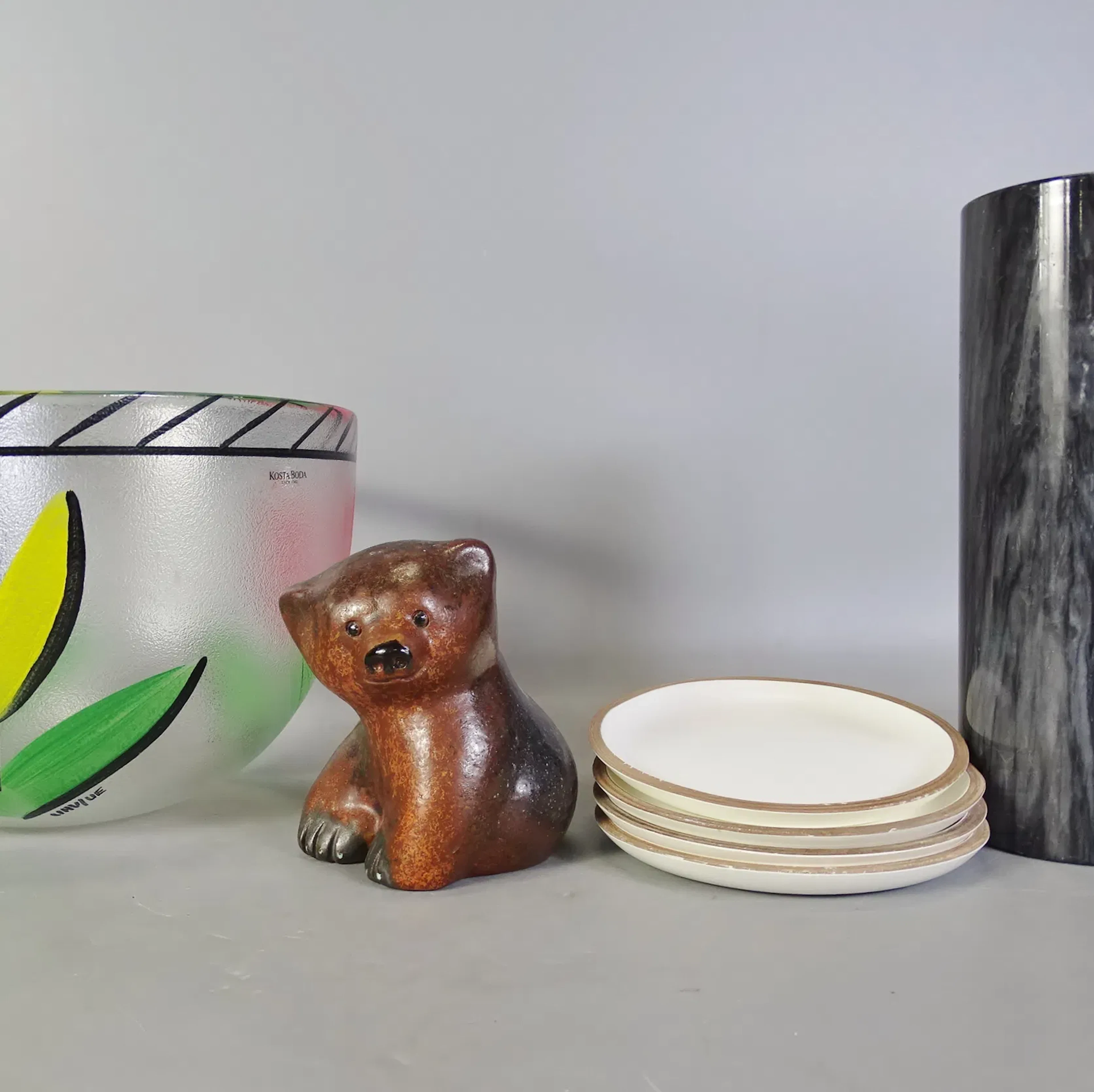Parti diverse, skål, vas, figurin samt costers, 7 delar, bl. a. Ulrica