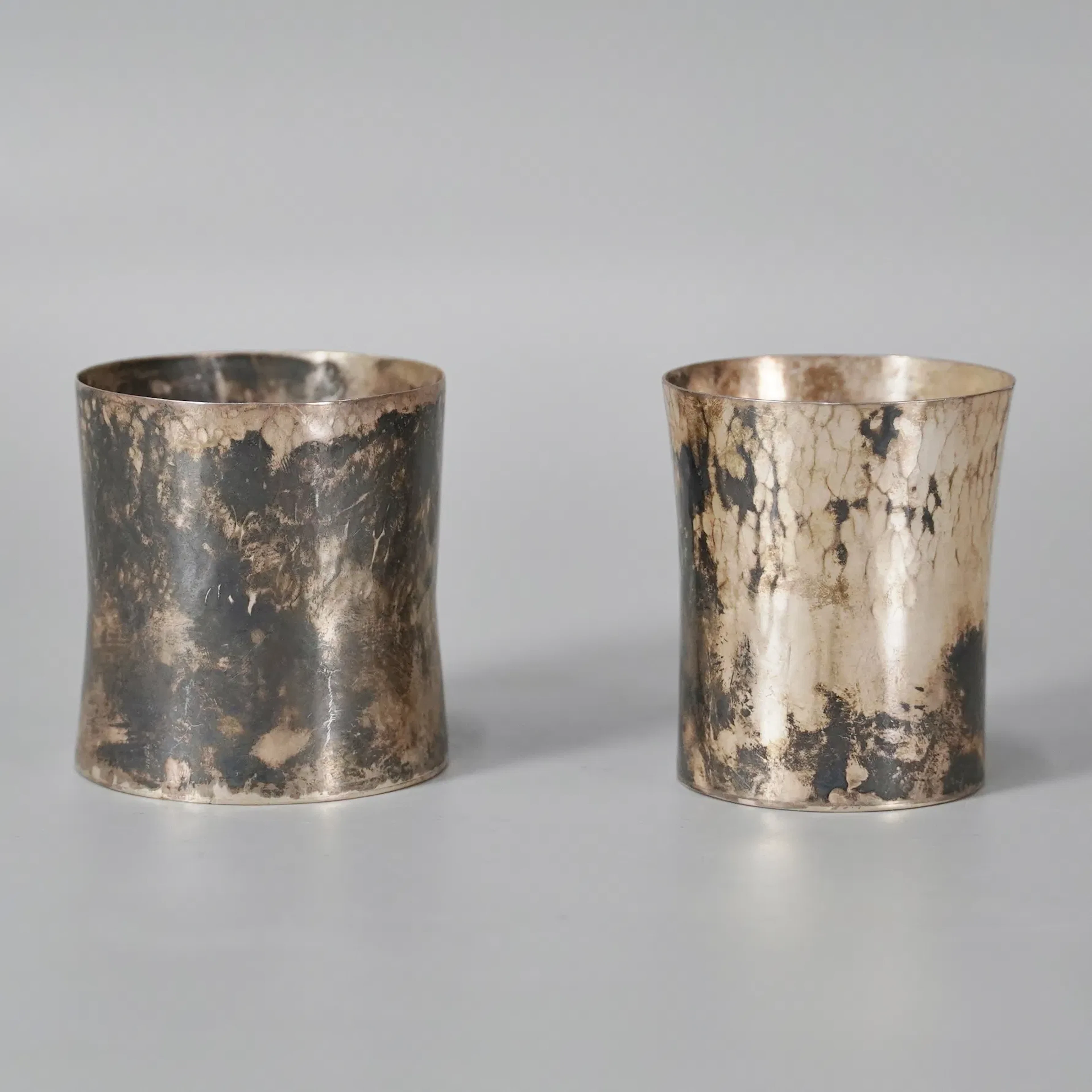 2 st supkoppar, silver