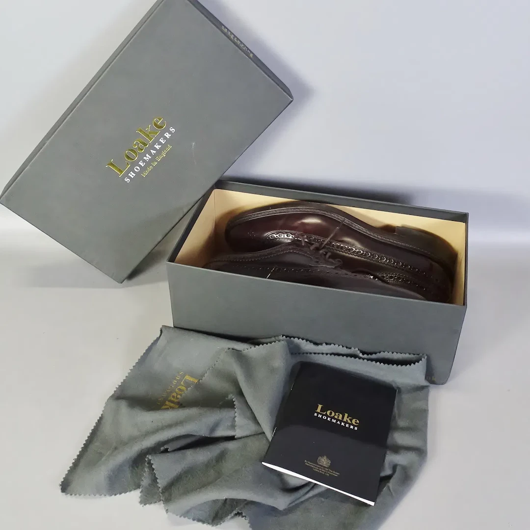1 par skor "Royal oxblood" Loake shoemakers, England