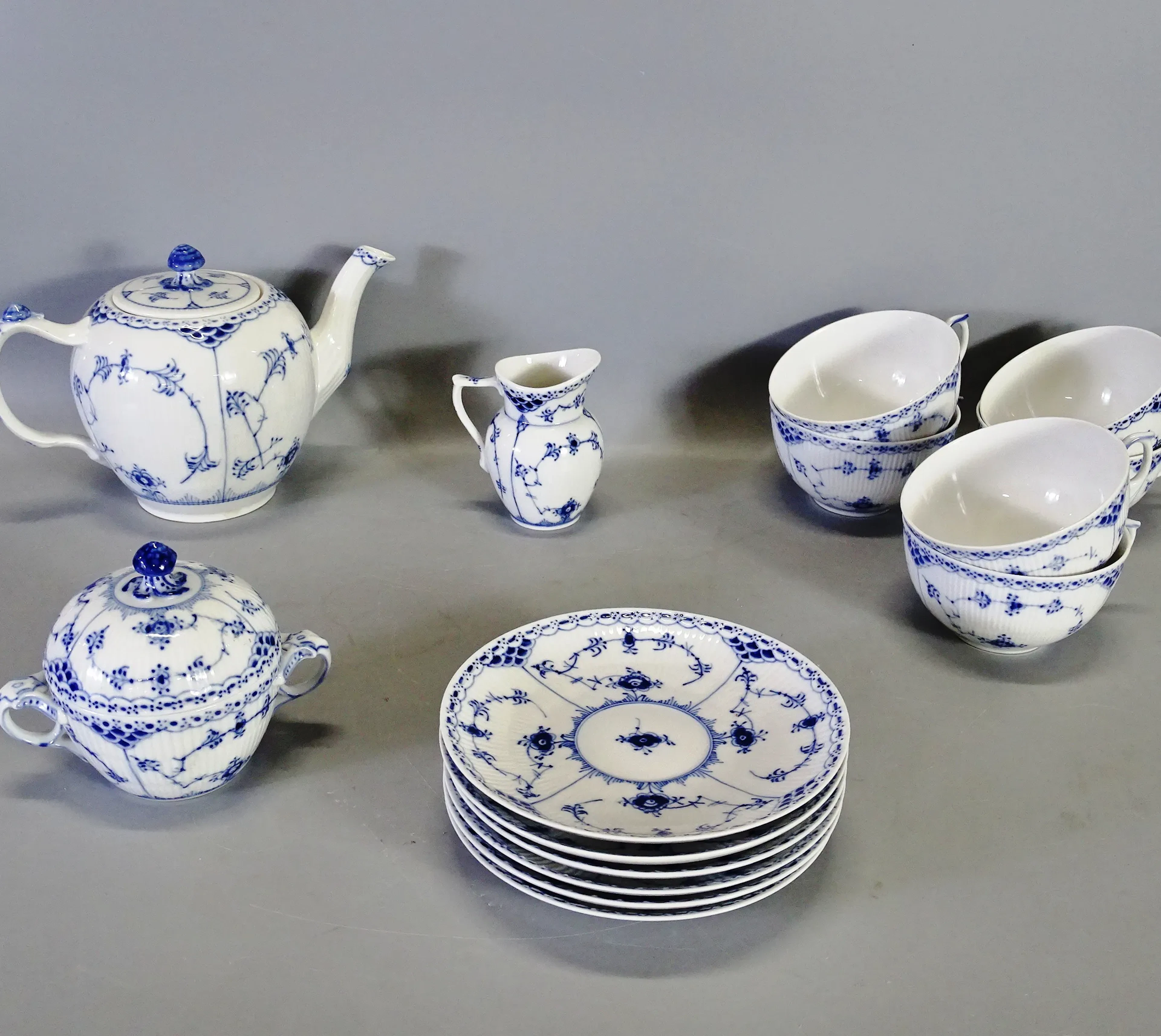 Teservis, Musselmalet, Royal Copenhagen, Danmark, 1900-tal