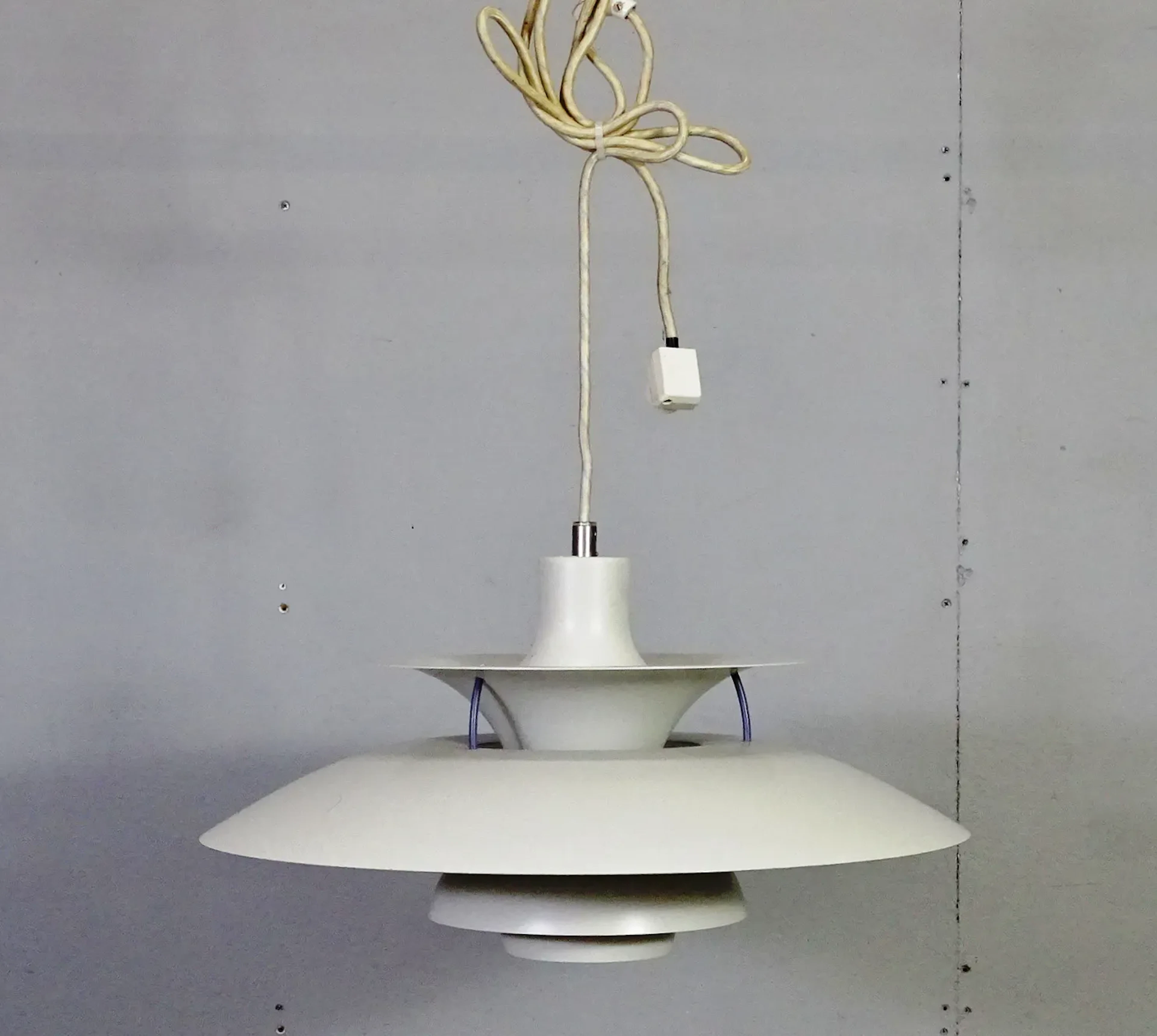 Taklampa "PH-lampa" Poul Henningsen, Louis Poulsen, 1900-talets andra hälft