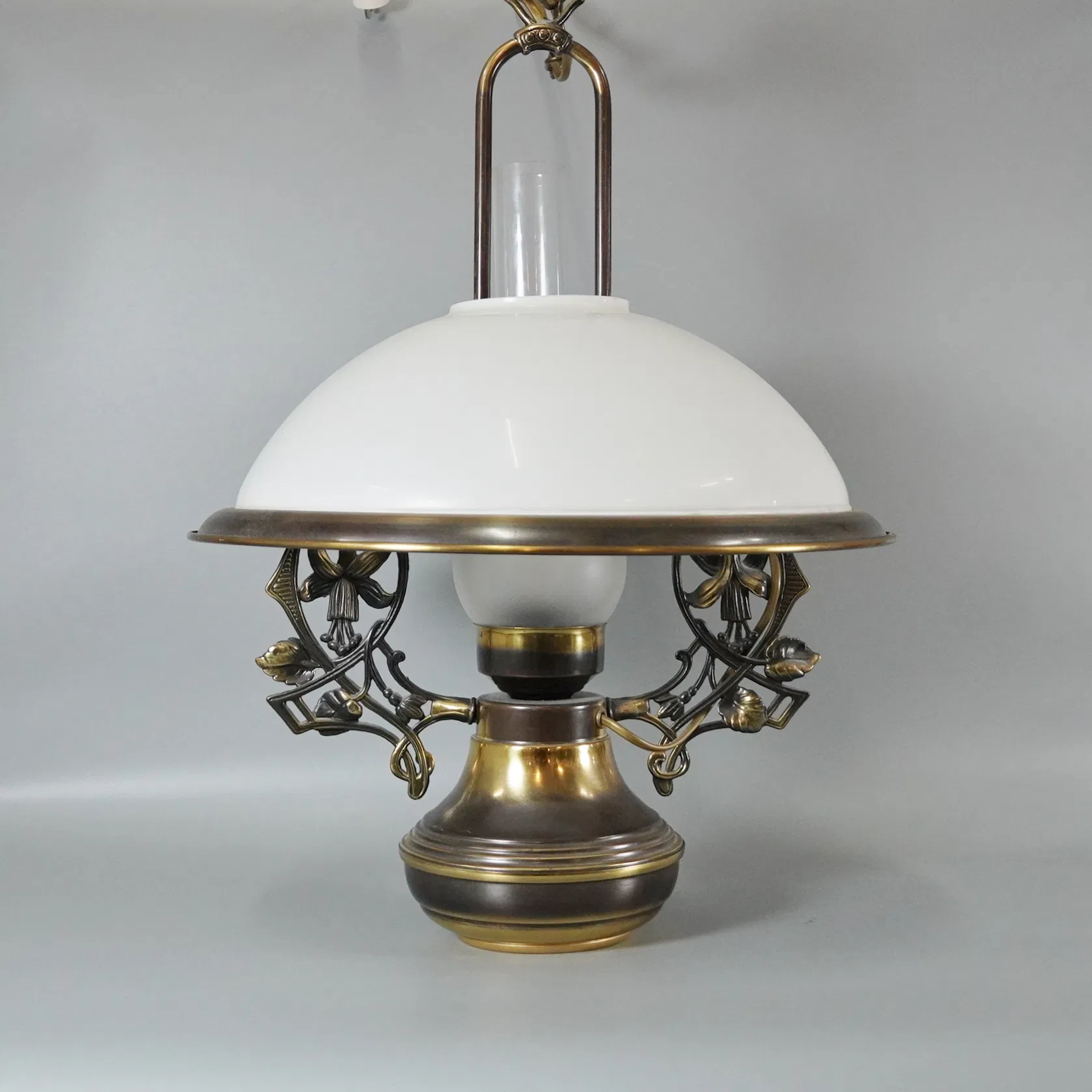 Taklampa, LampGustaf, 19/2000-tal